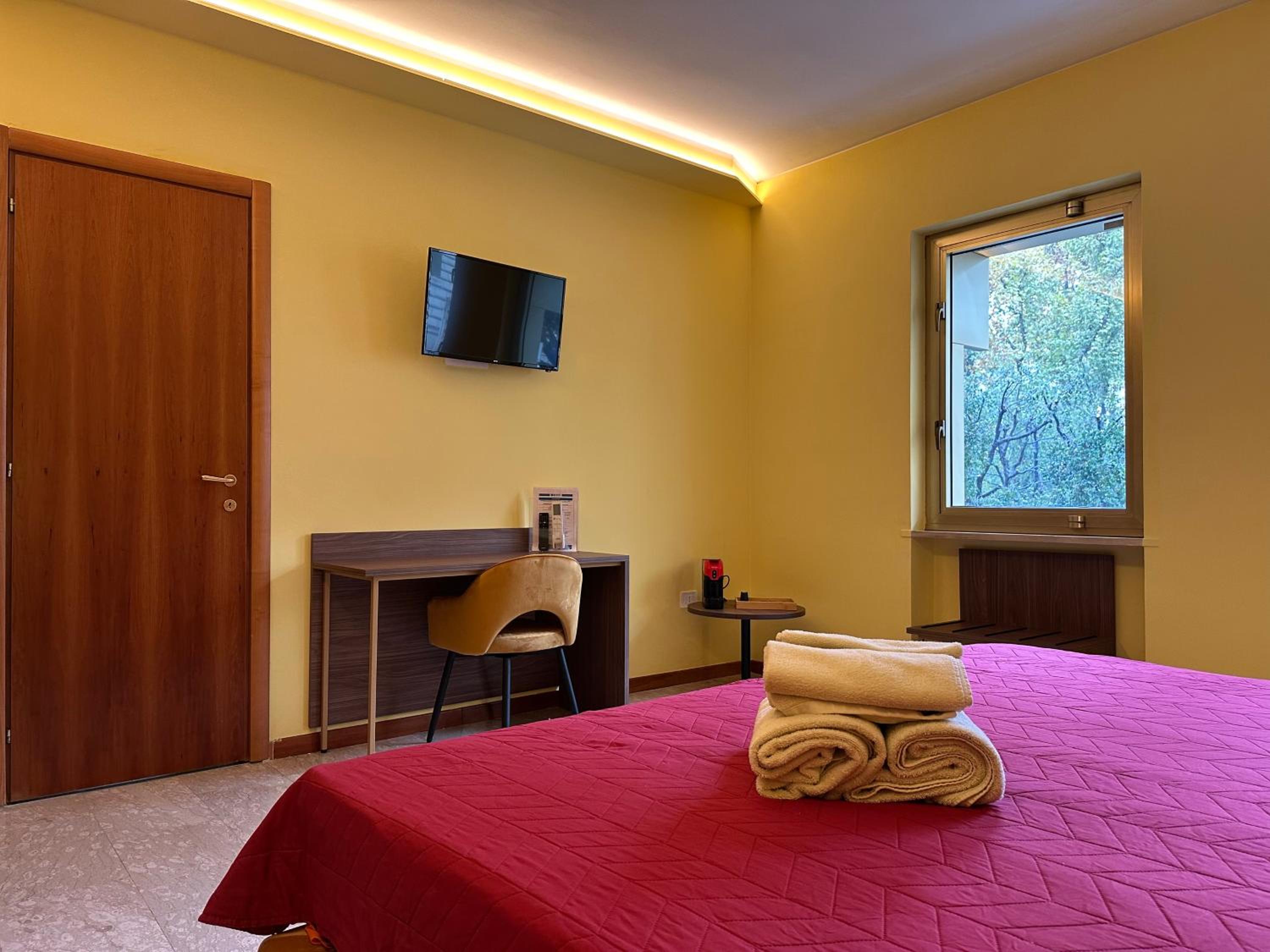 hotel room
