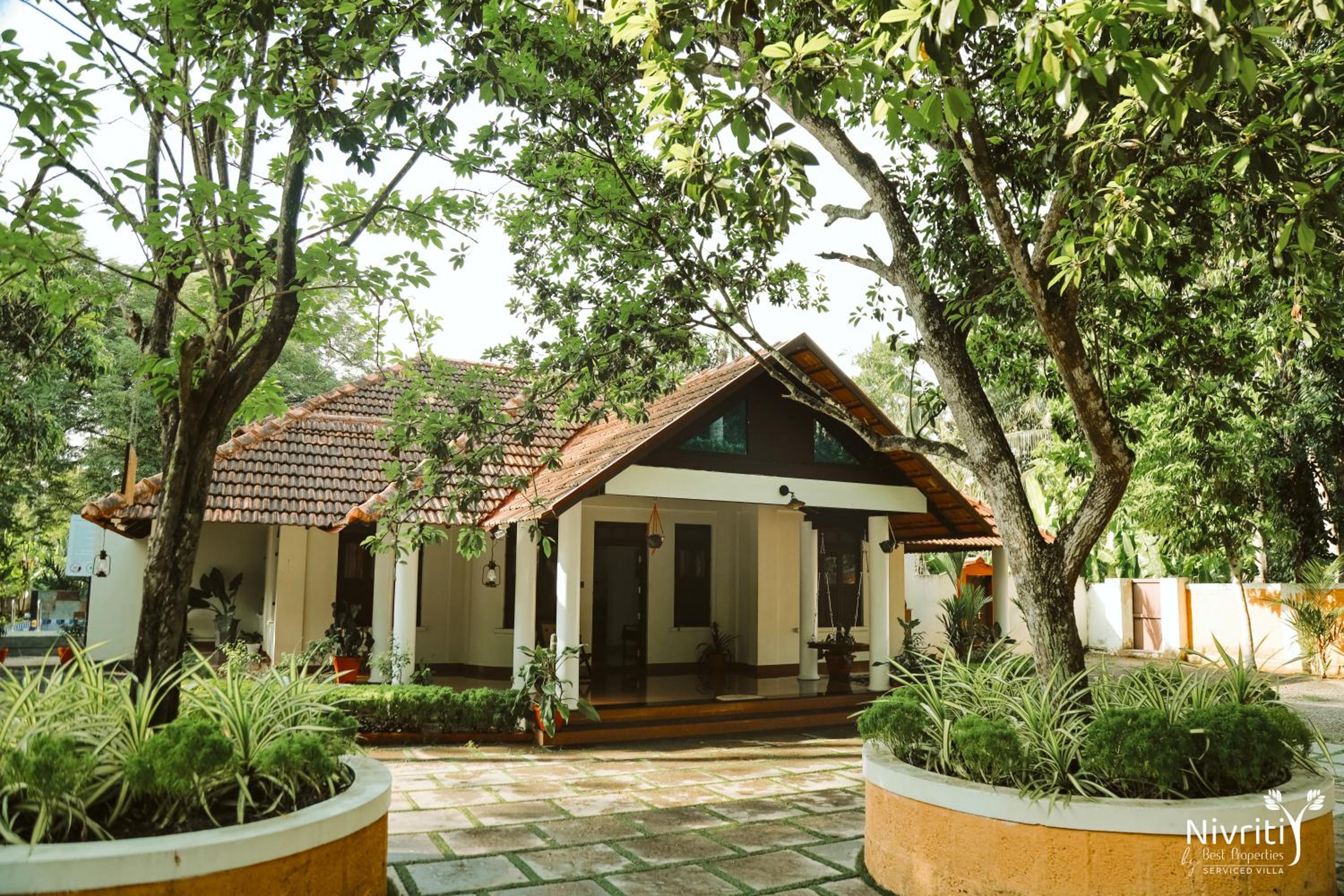 Nivriti Heritage Home and Pool Villa view 5