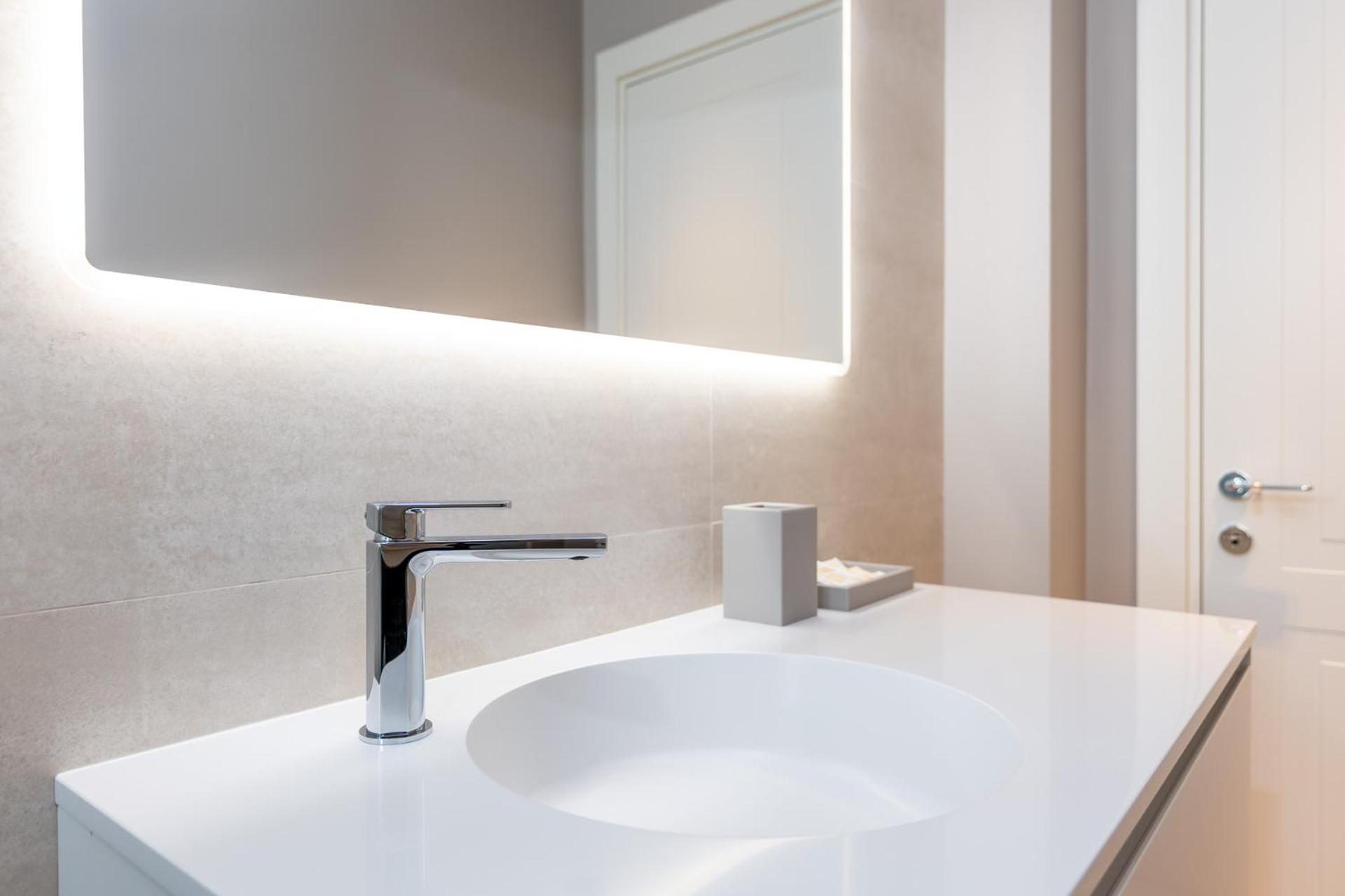 NEW Luxurious & Unique Apartment in Duomo
