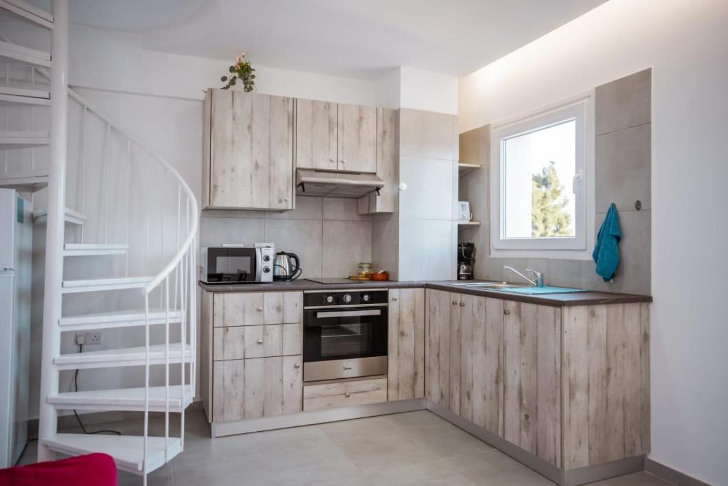 Jasmine Maisonettes