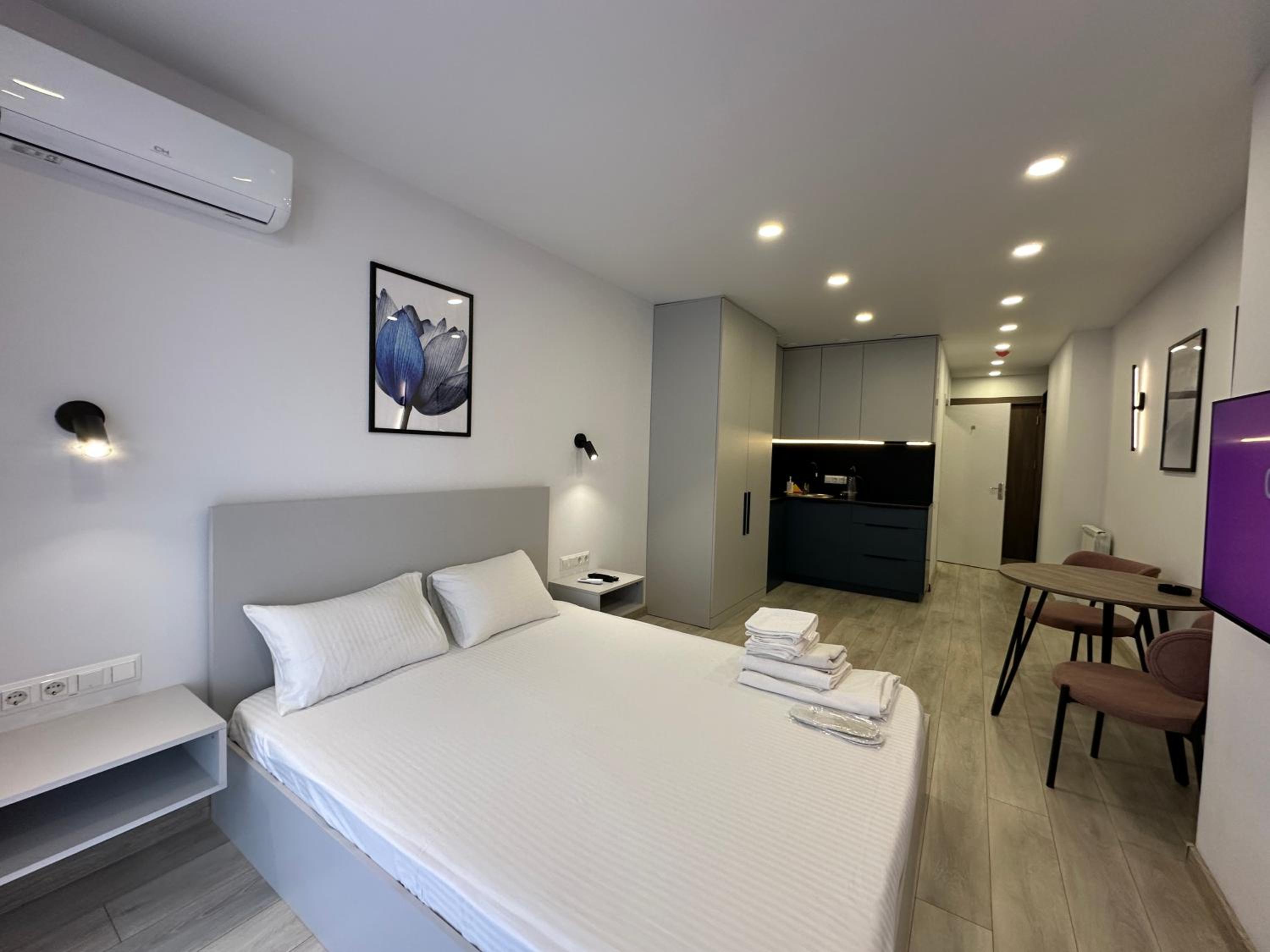 Amazing seaside apartment 829 view 4