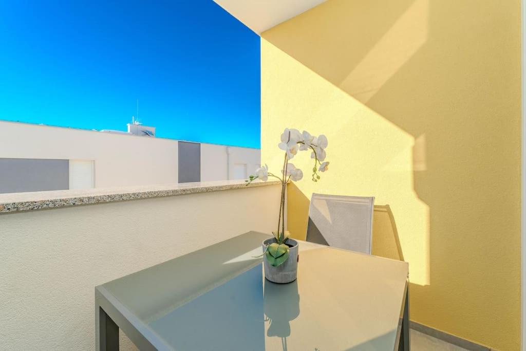 Nova Excellence modern apartment for 8