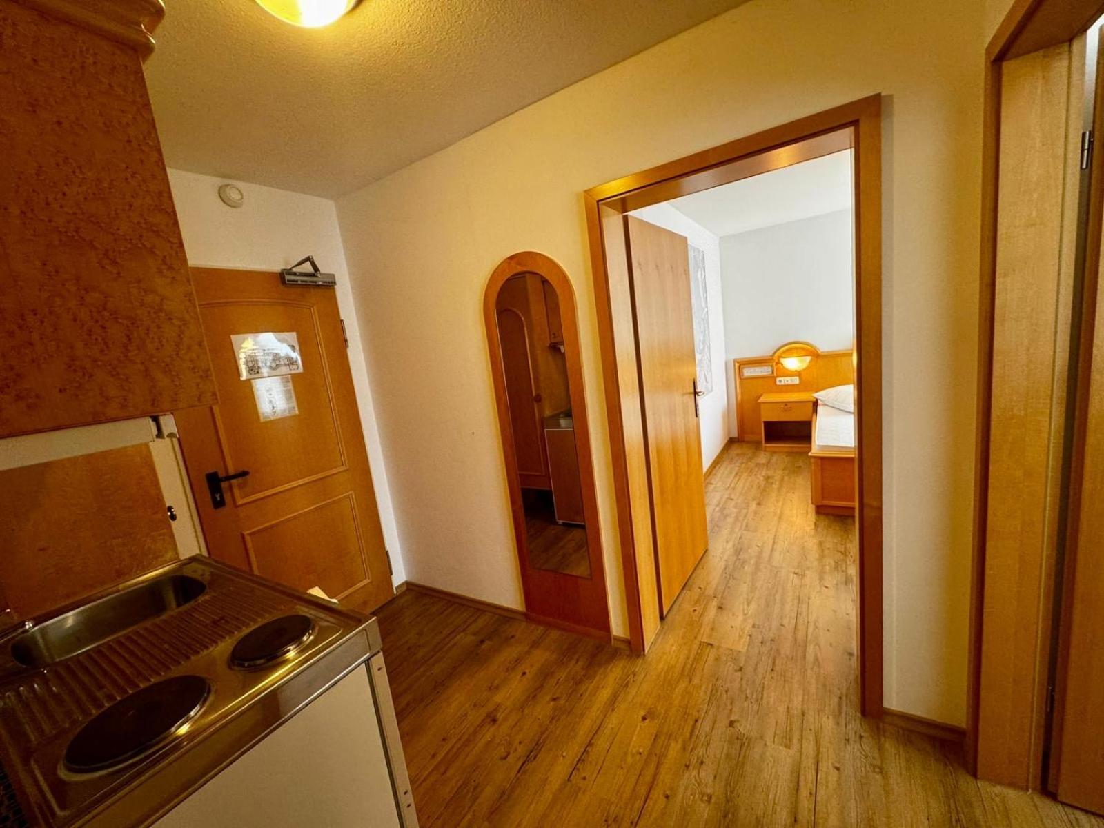 Aparthotel Zum Gutshof