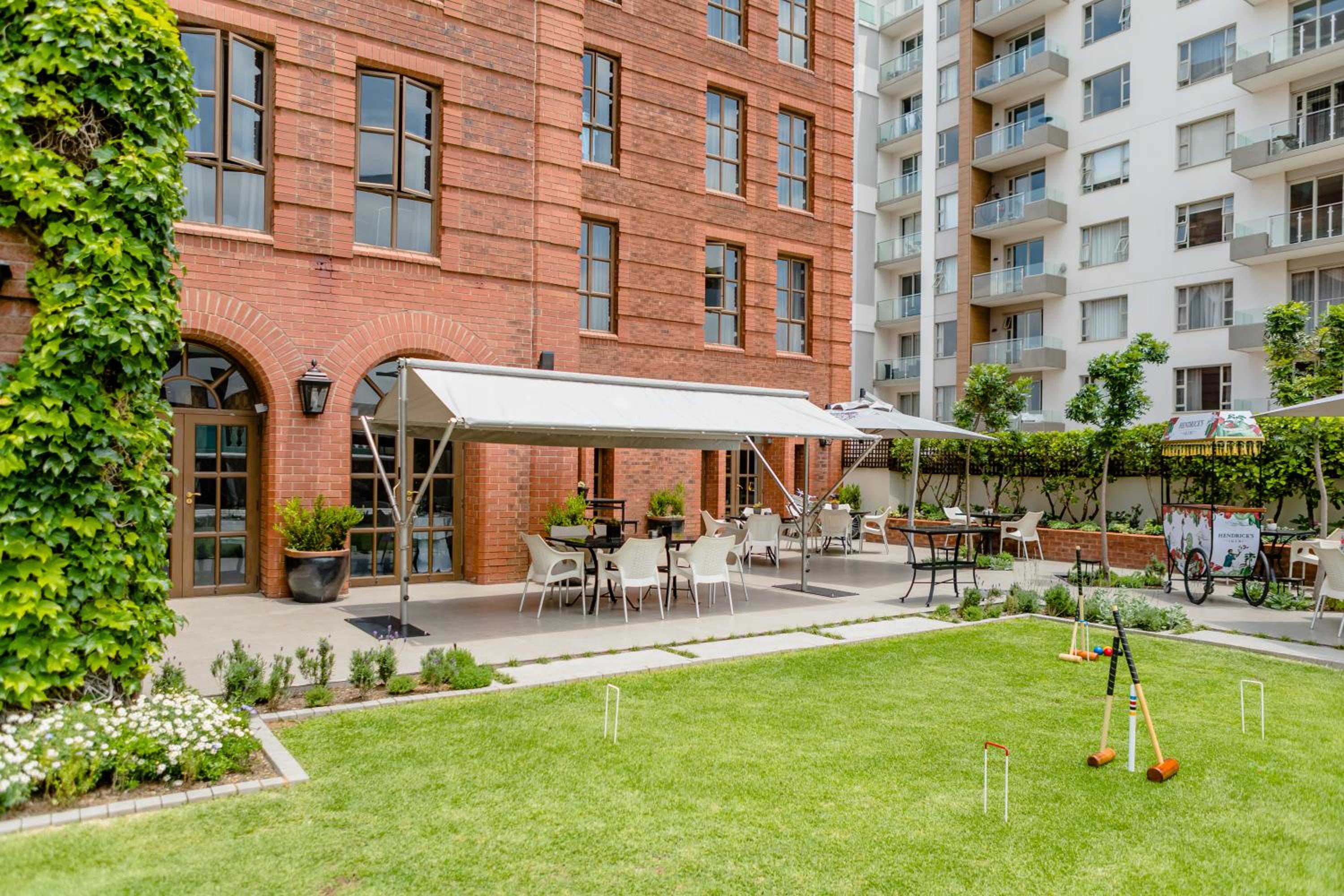 Johannesburg Vacations - 54 on Bath, Johannesburg Rosebank - Property Image 3
