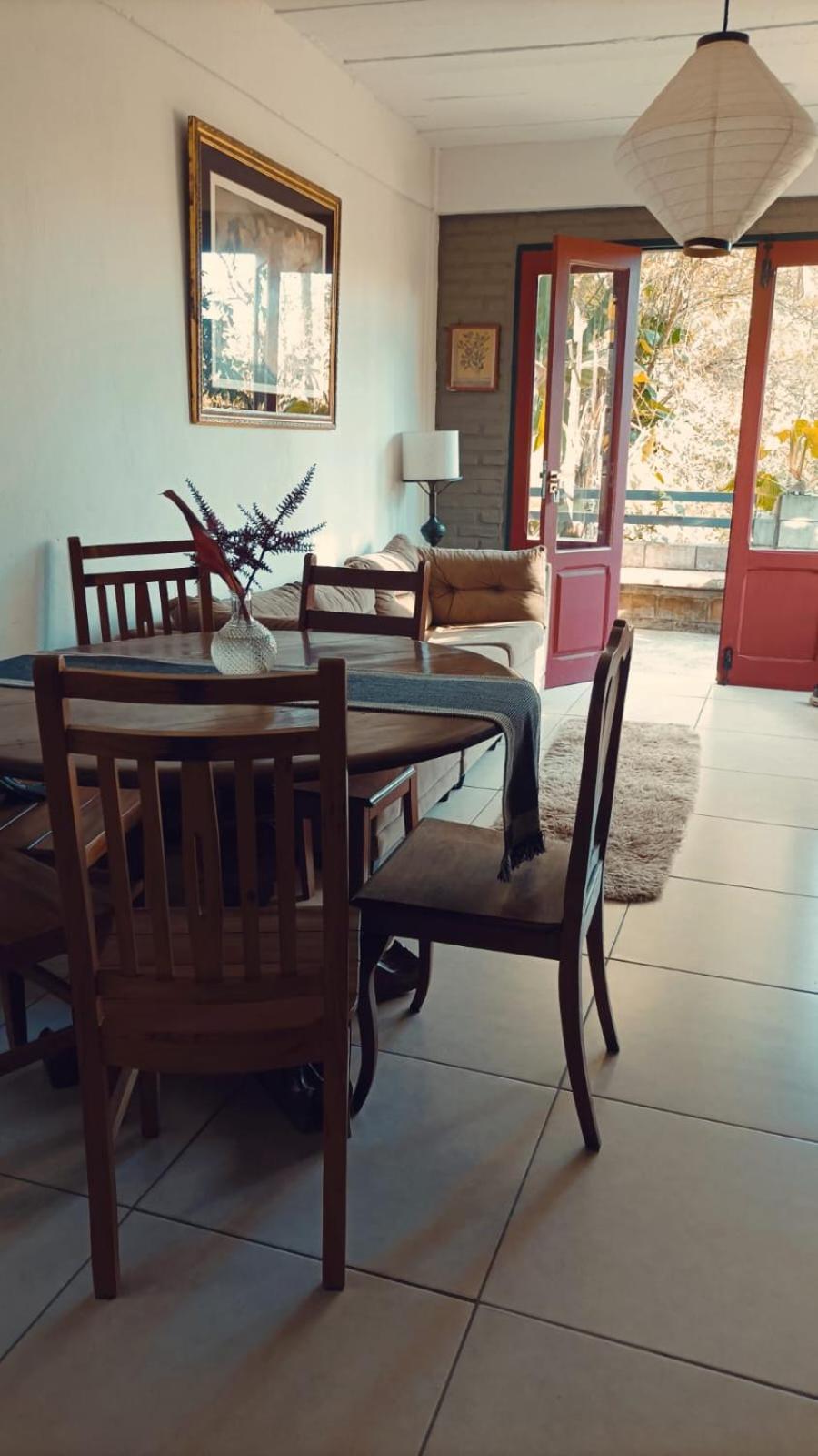 Casa charmosa e espaçosa