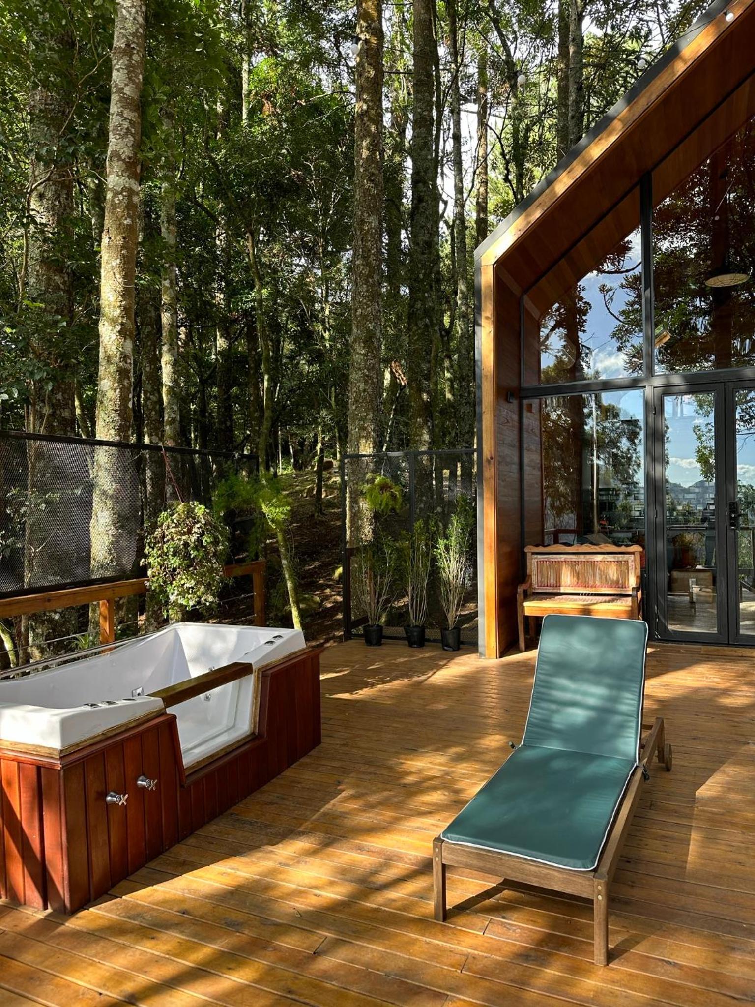 Hotel La Negra - Cabana Unica Entre Araucarias