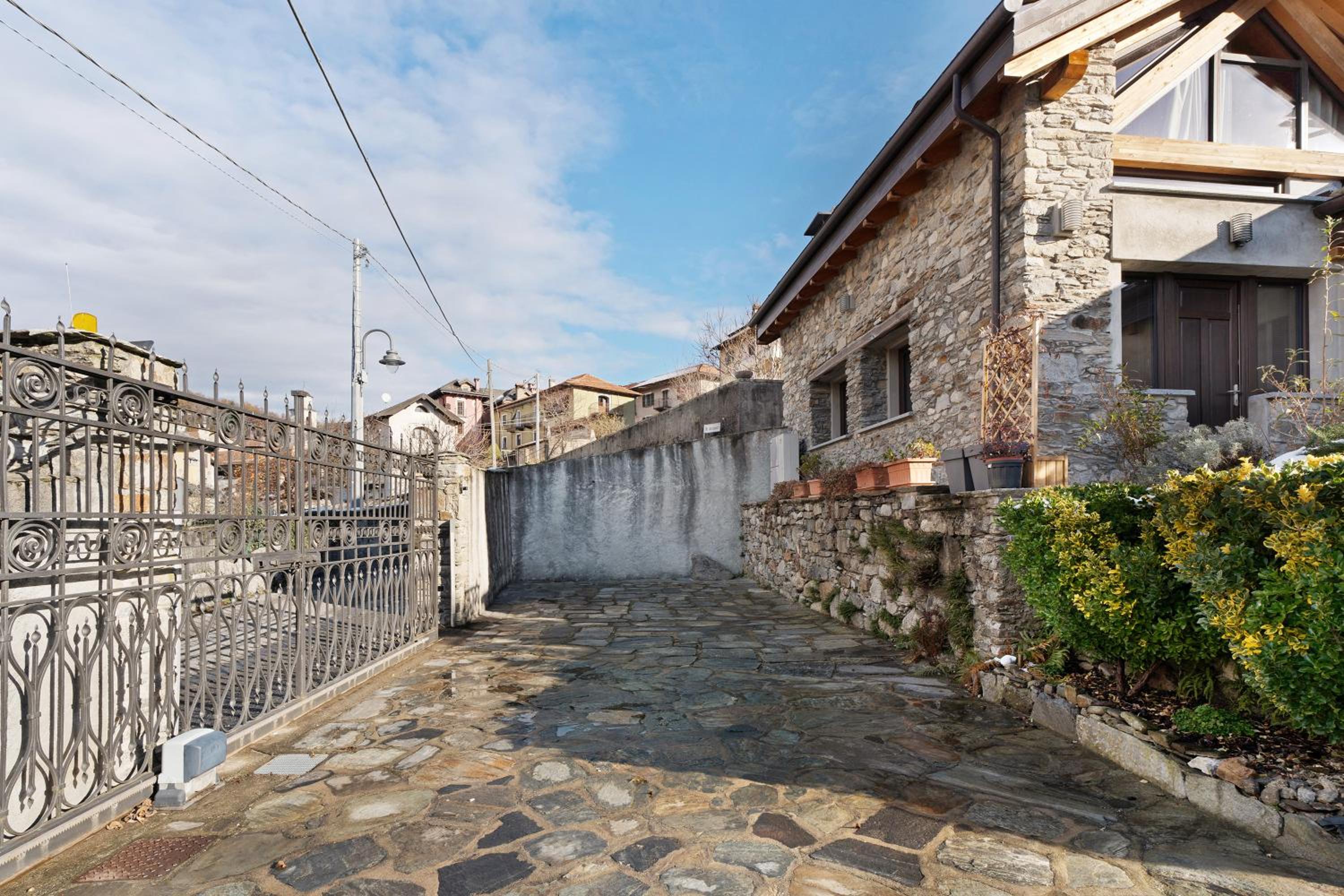 Charmingly Renovated Stone House view 4