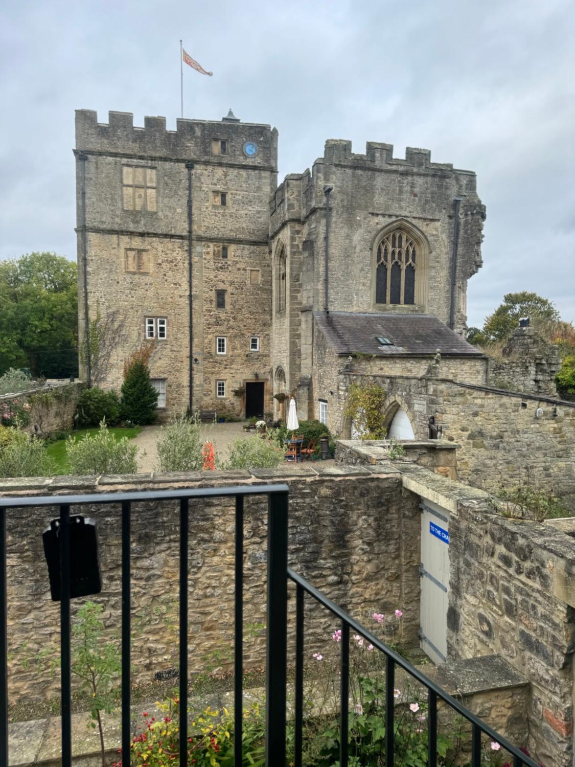 Parr Cottage at Snape Castle Mews view 4