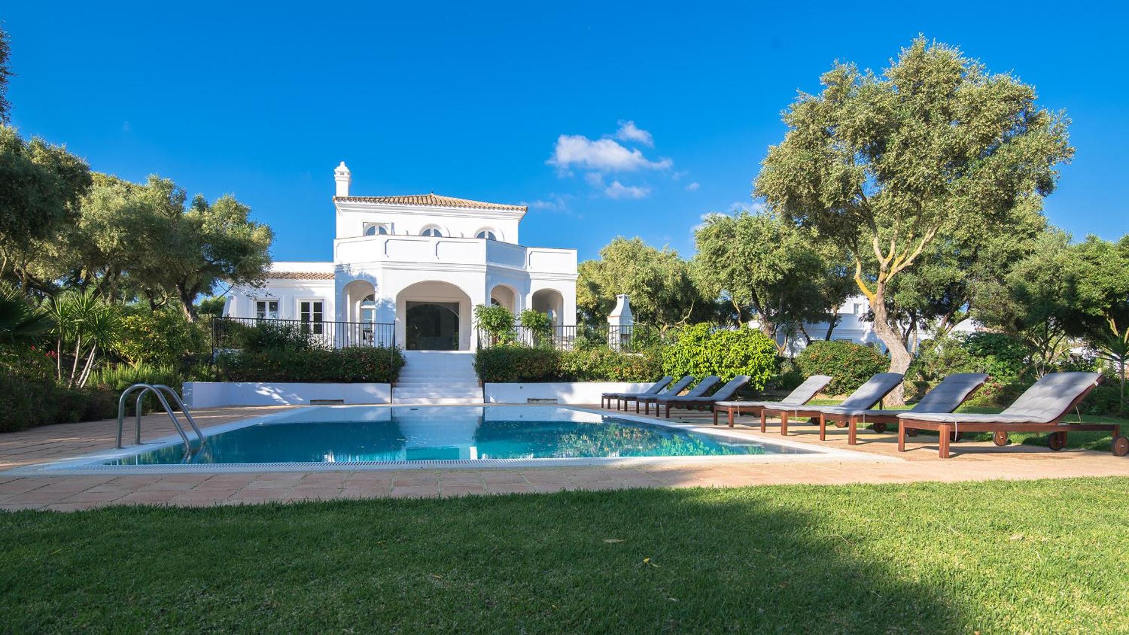 Villa Eagle