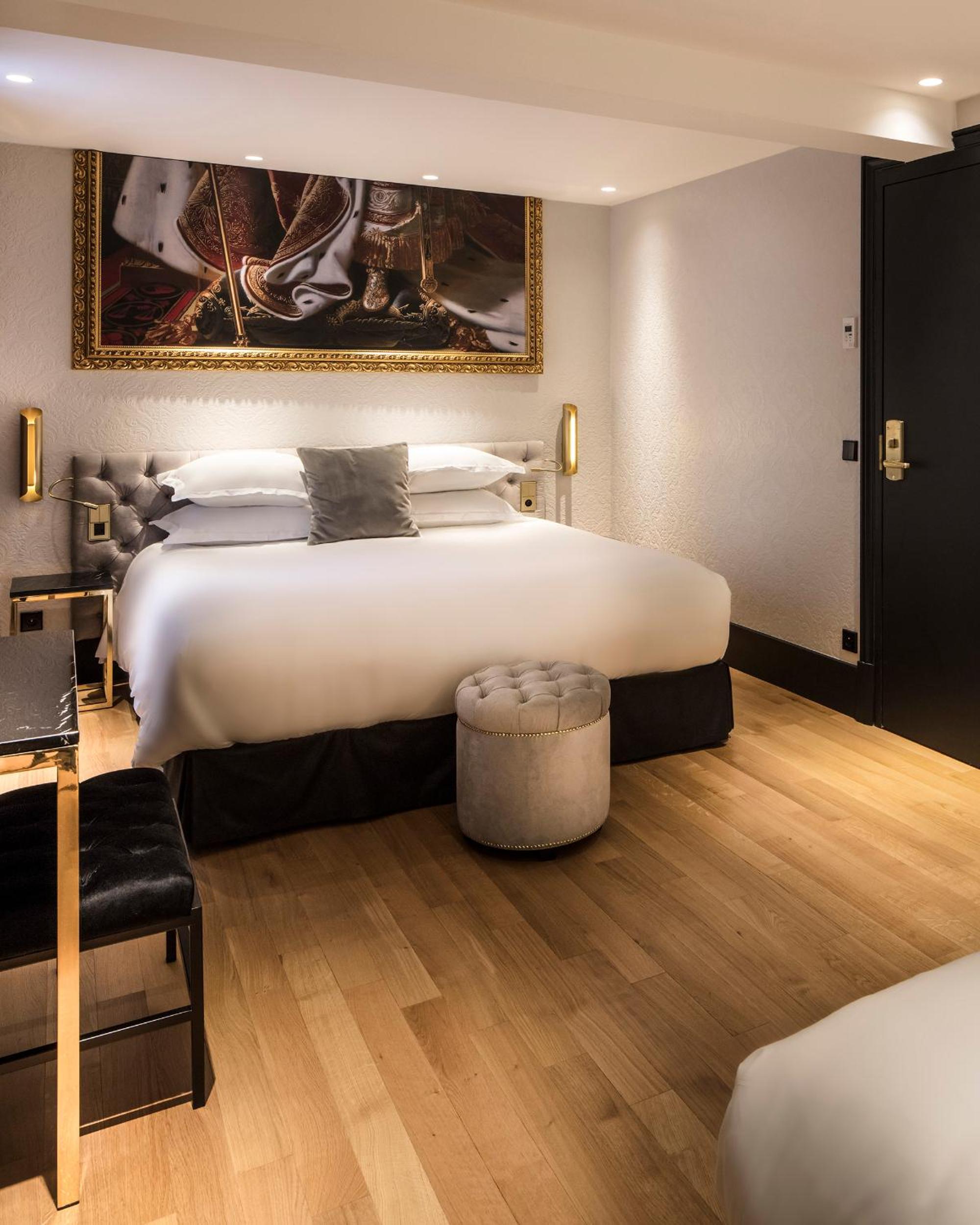 Hotel Eiffel Petit Louvre