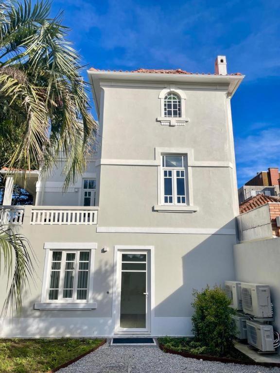 Uporto House Palace