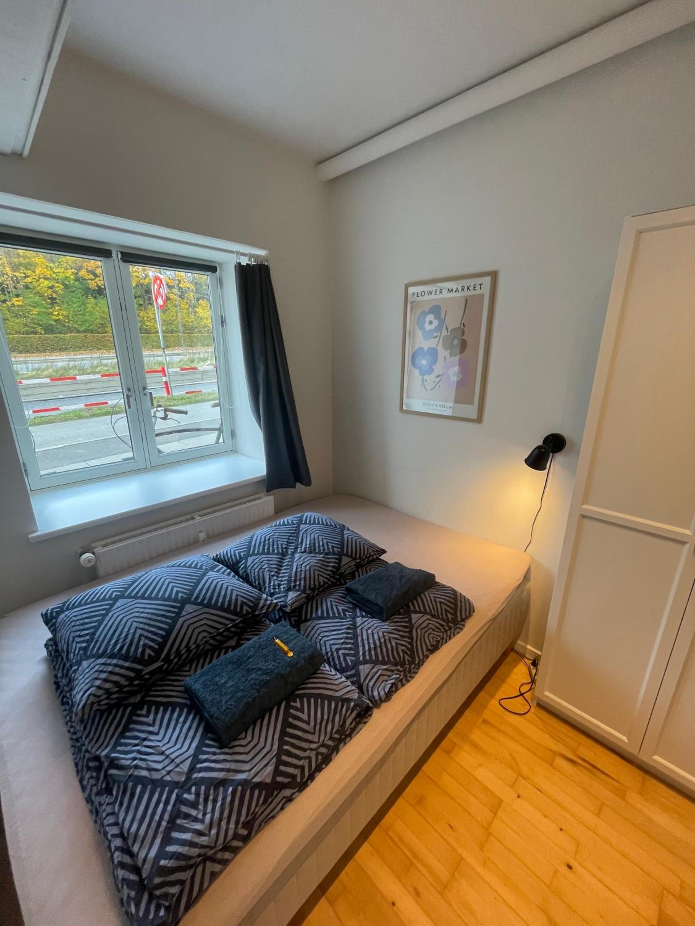 Central Apt with Parking possibility, Netflix & Near Attractions