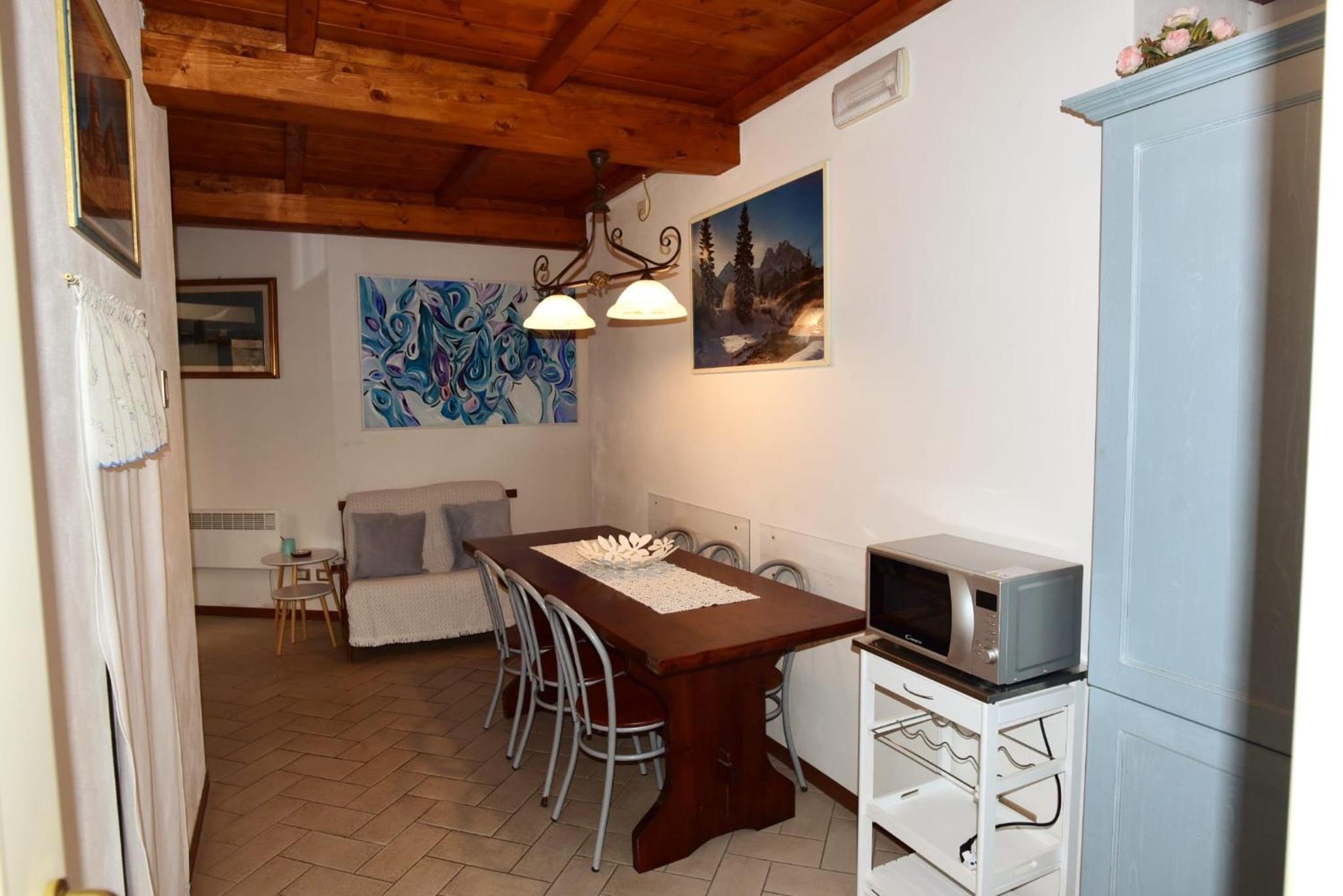 CASA MAIRA IN CENTRO A SATURNIA view 2