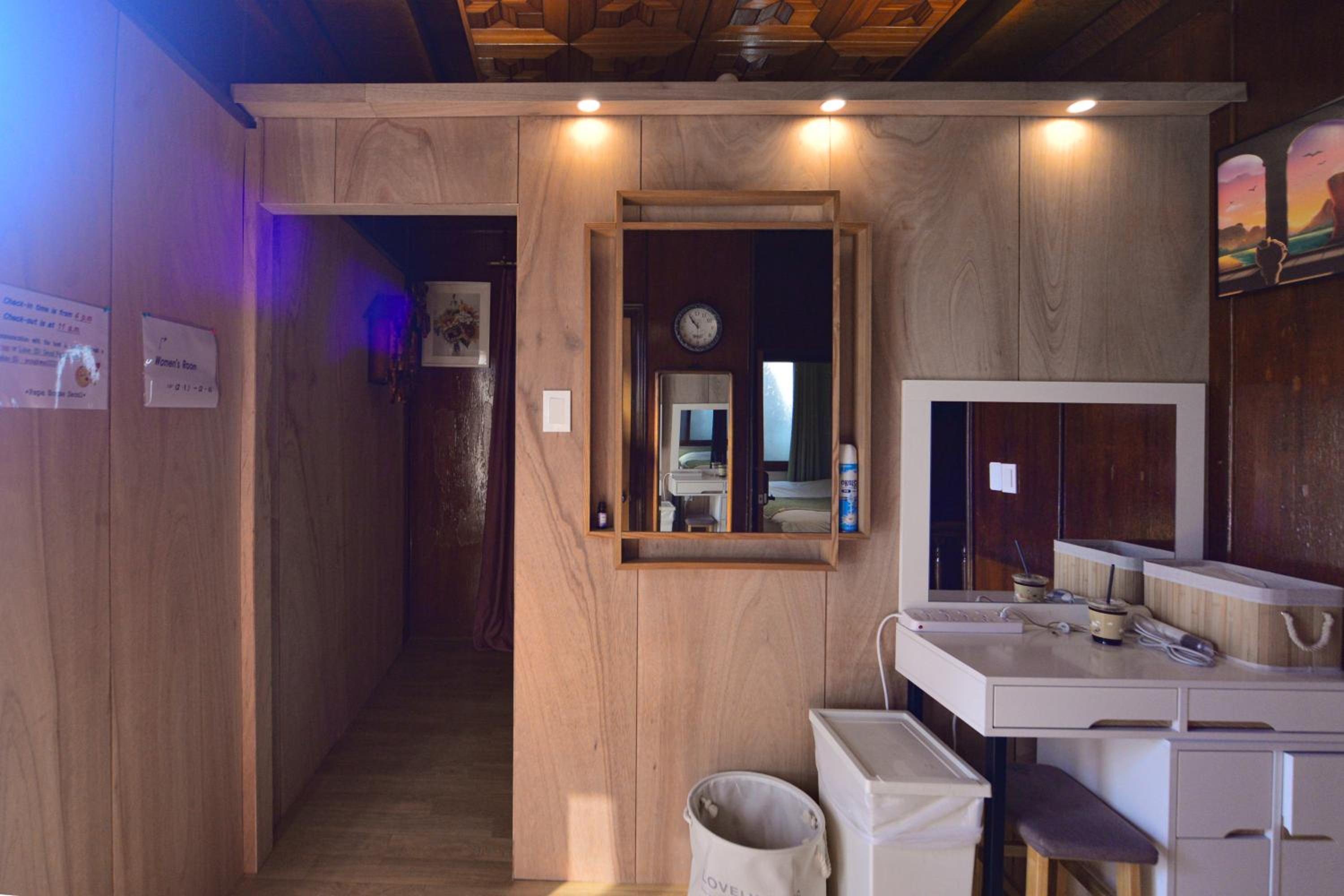 SeoulPapa Guesthouse - Female only
