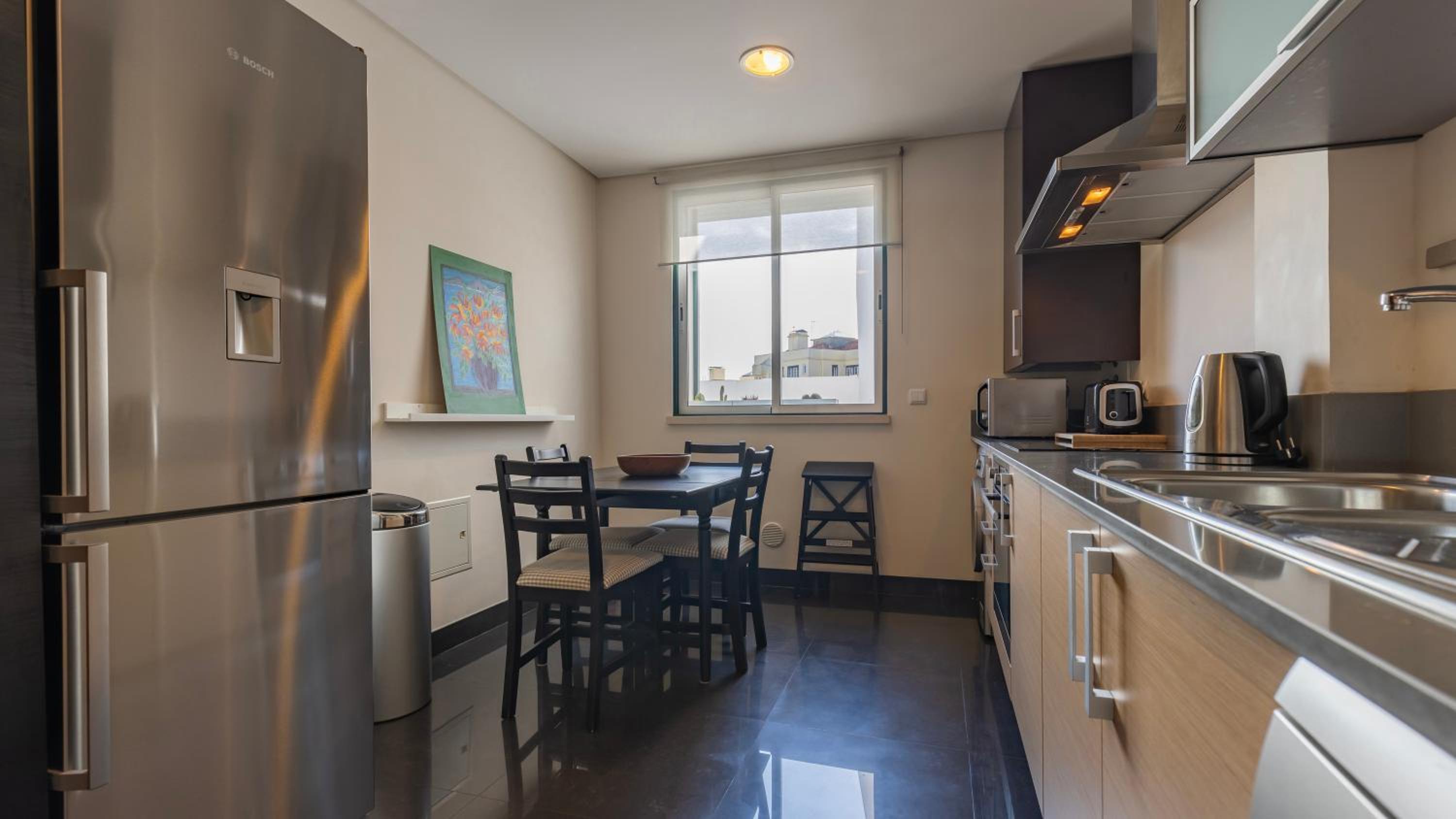 Luminous 1BDR Apartment by LovelyStay view 2