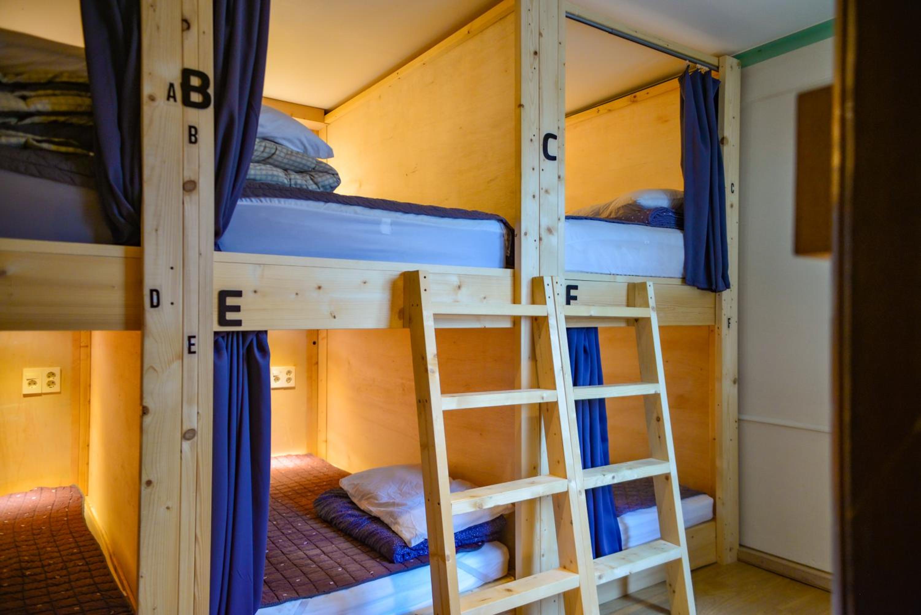 SeoulPapa Guesthouse - Female only