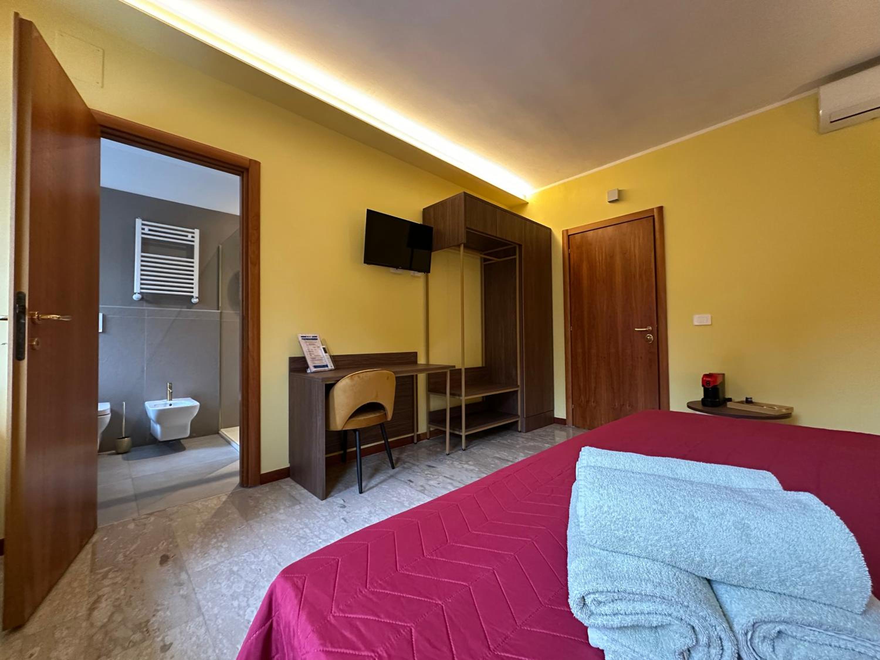 hotel room