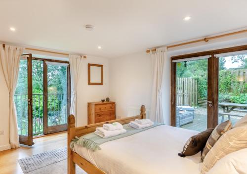 4 Bed in Torpoint oc-m30122