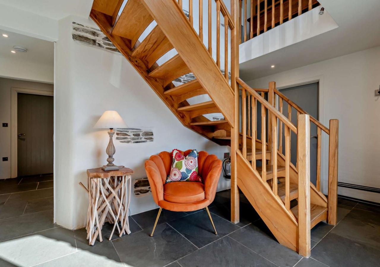 5 Bed in St. Issey oc-r4328 view 2