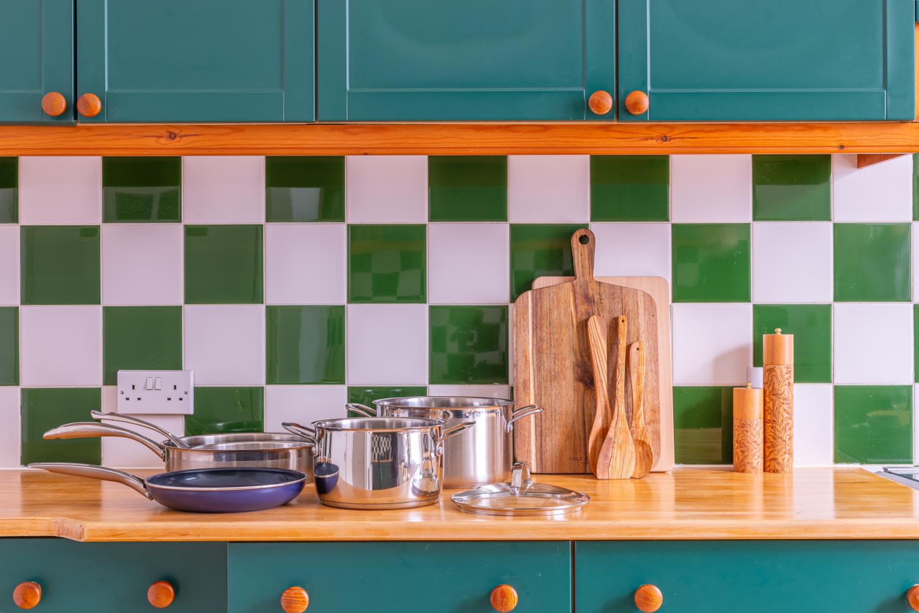 Cosy Notting Hill Apartment - 3 Bedrooms & Single level home & Quiet street