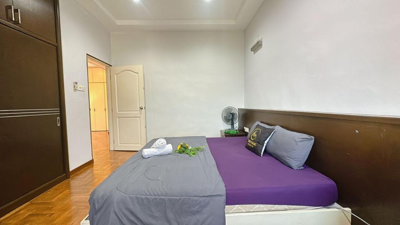A09 Dedap Johor Jaya Karaoke Fun Homestay
