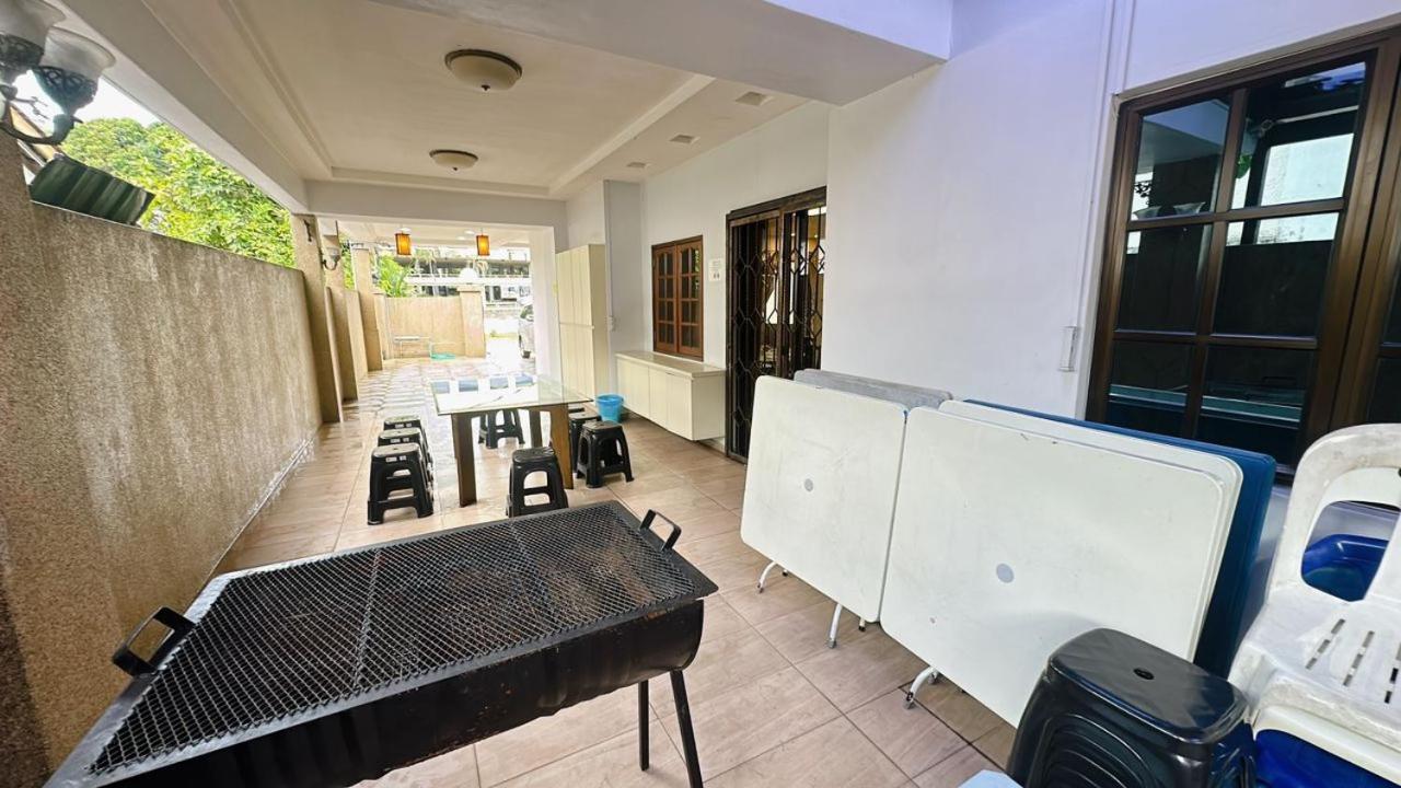 A09 Dedap Johor Jaya Karaoke Fun Homestay