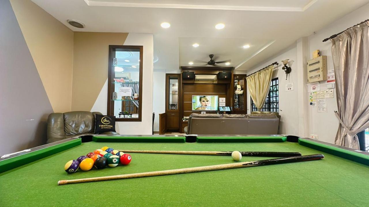 A09 Dedap Johor Jaya Karaoke Fun Homestay