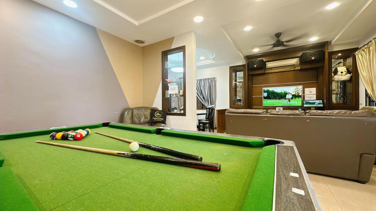 A09 Dedap Johor Jaya Karaoke Fun Homestay