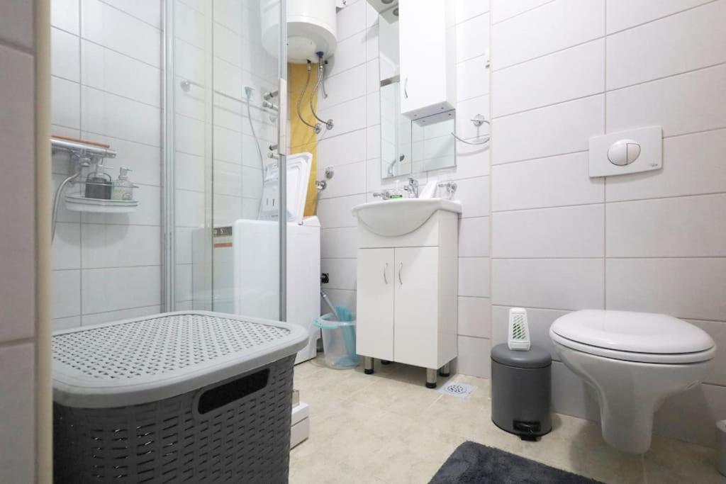 Status-M Apartments Seoce 26 view 2