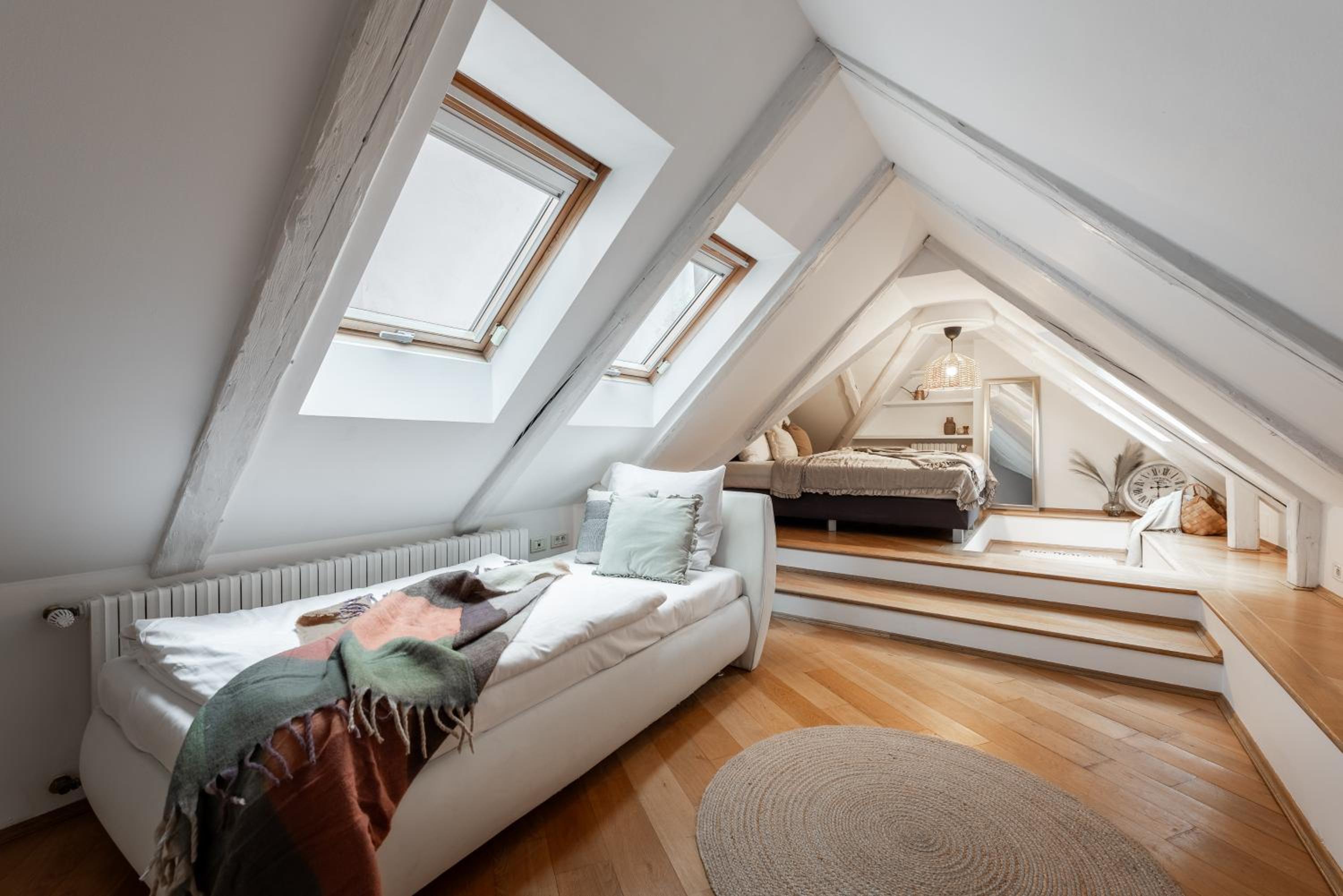 Luxury Retreat Apartments near Charles Bridge by EasyBNB Premium