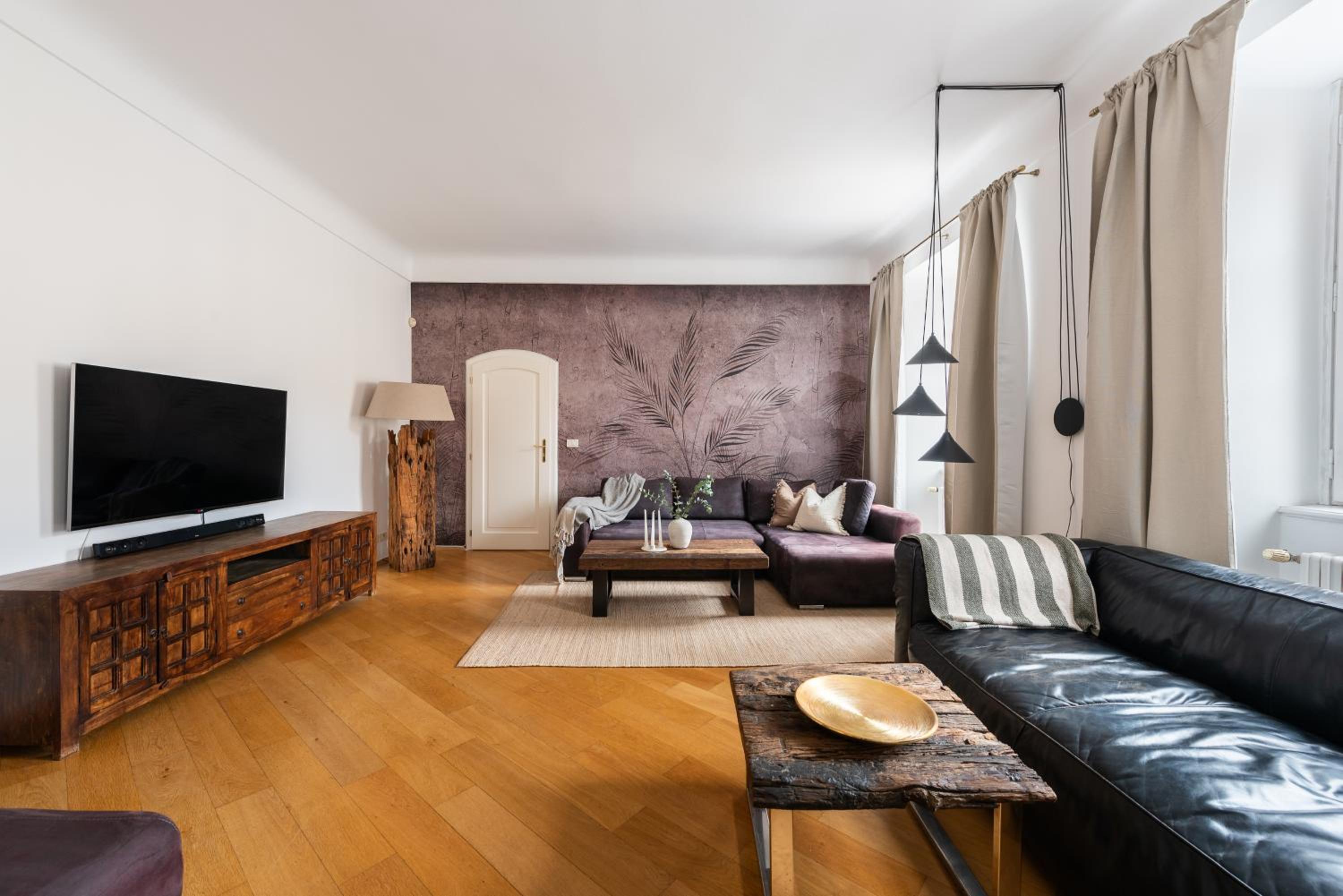 Luxury Retreat Apartments near Charles Bridge by EasyBNB Premium
