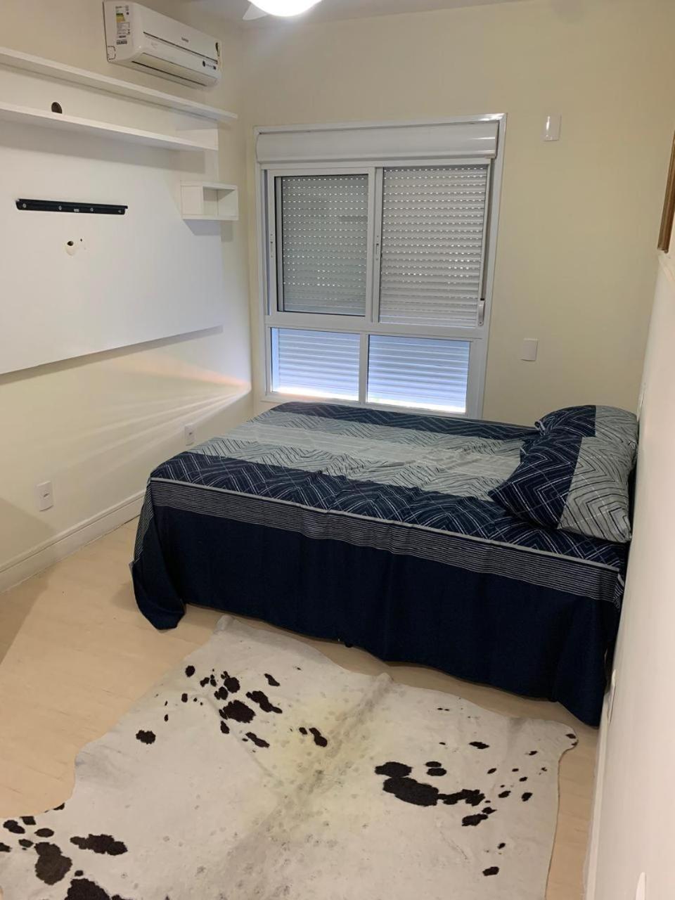Apartamento com Acesso Exclusivo para a Praia