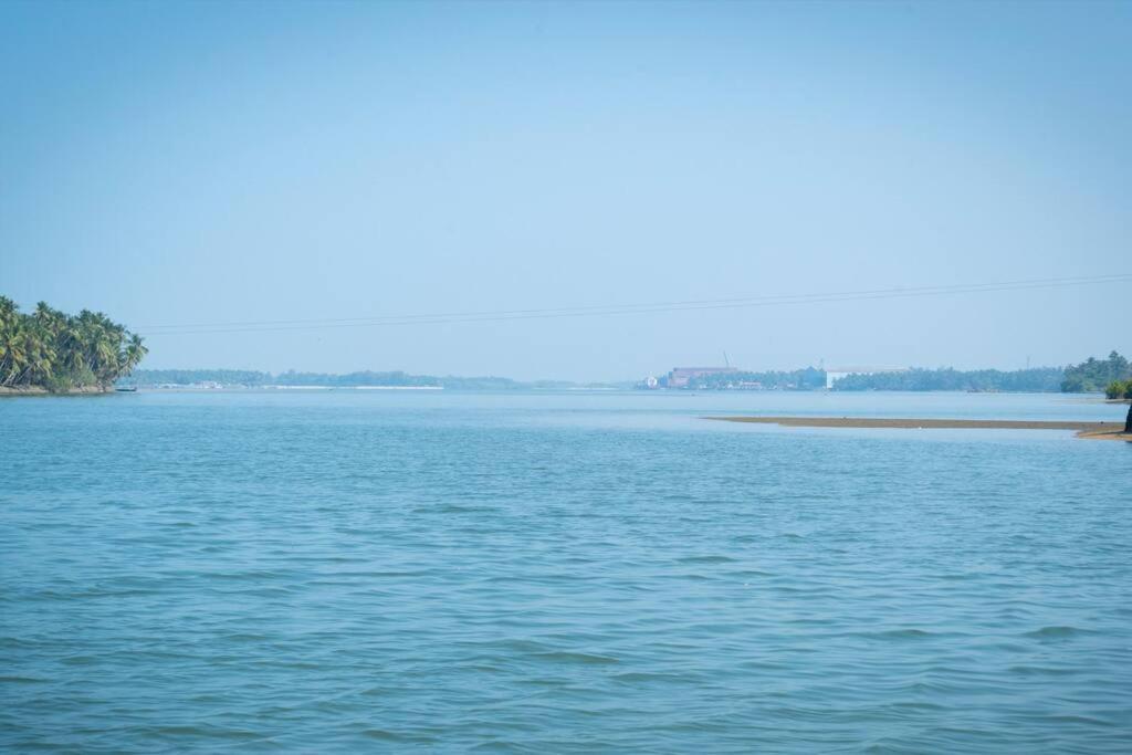 House by The Bay view 5