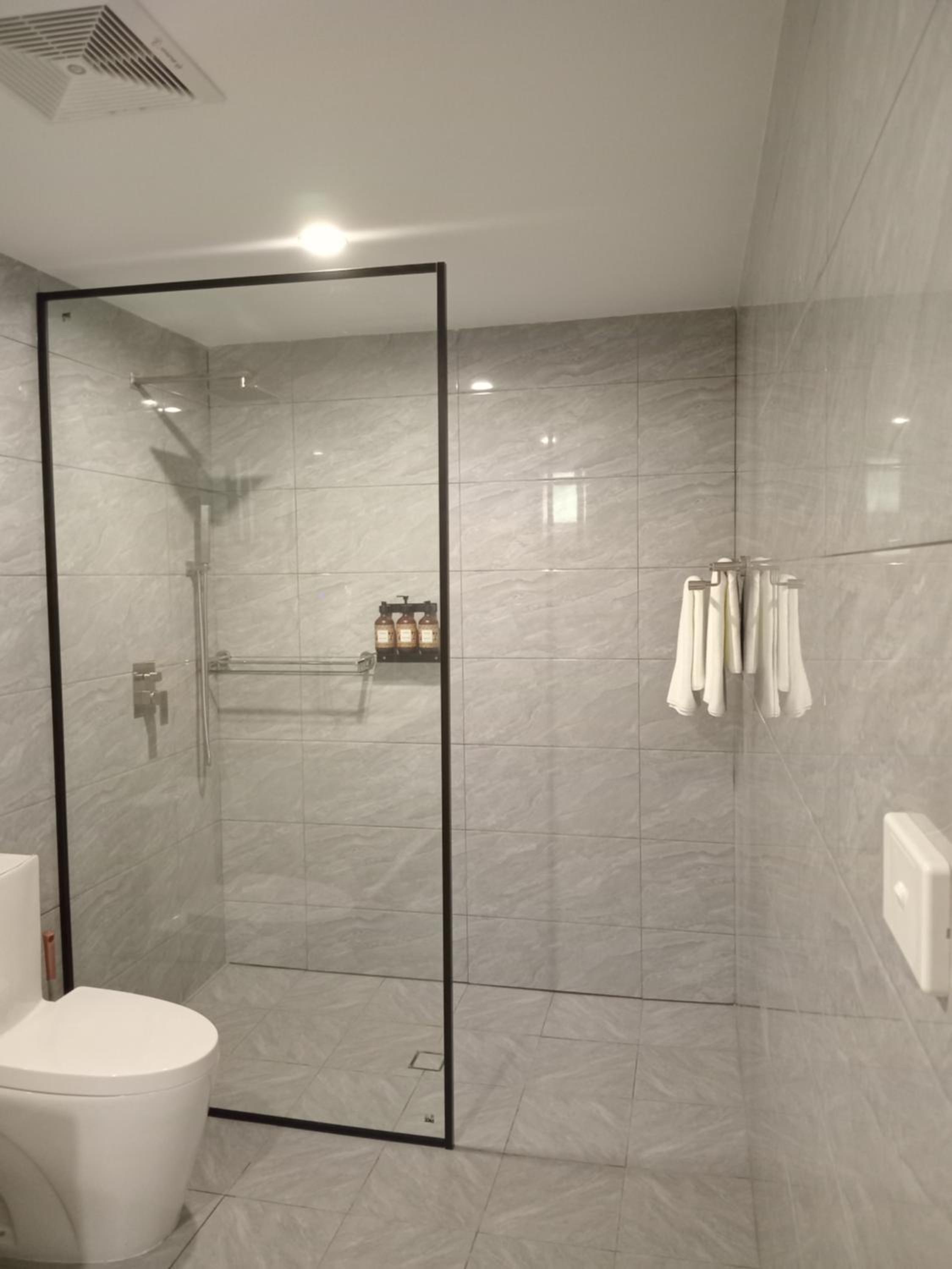 Hibiscus Suites And Residences-2
