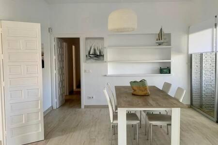 Apartoyou - Villa Vistahermosa