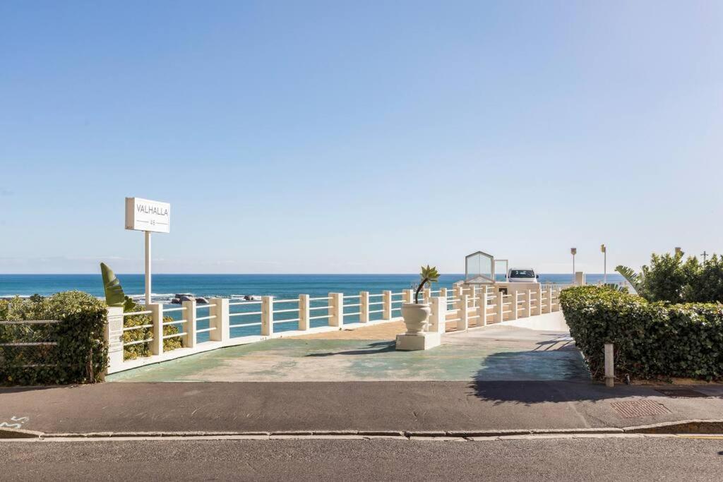 Beach Apartment Cape Town!! view 4