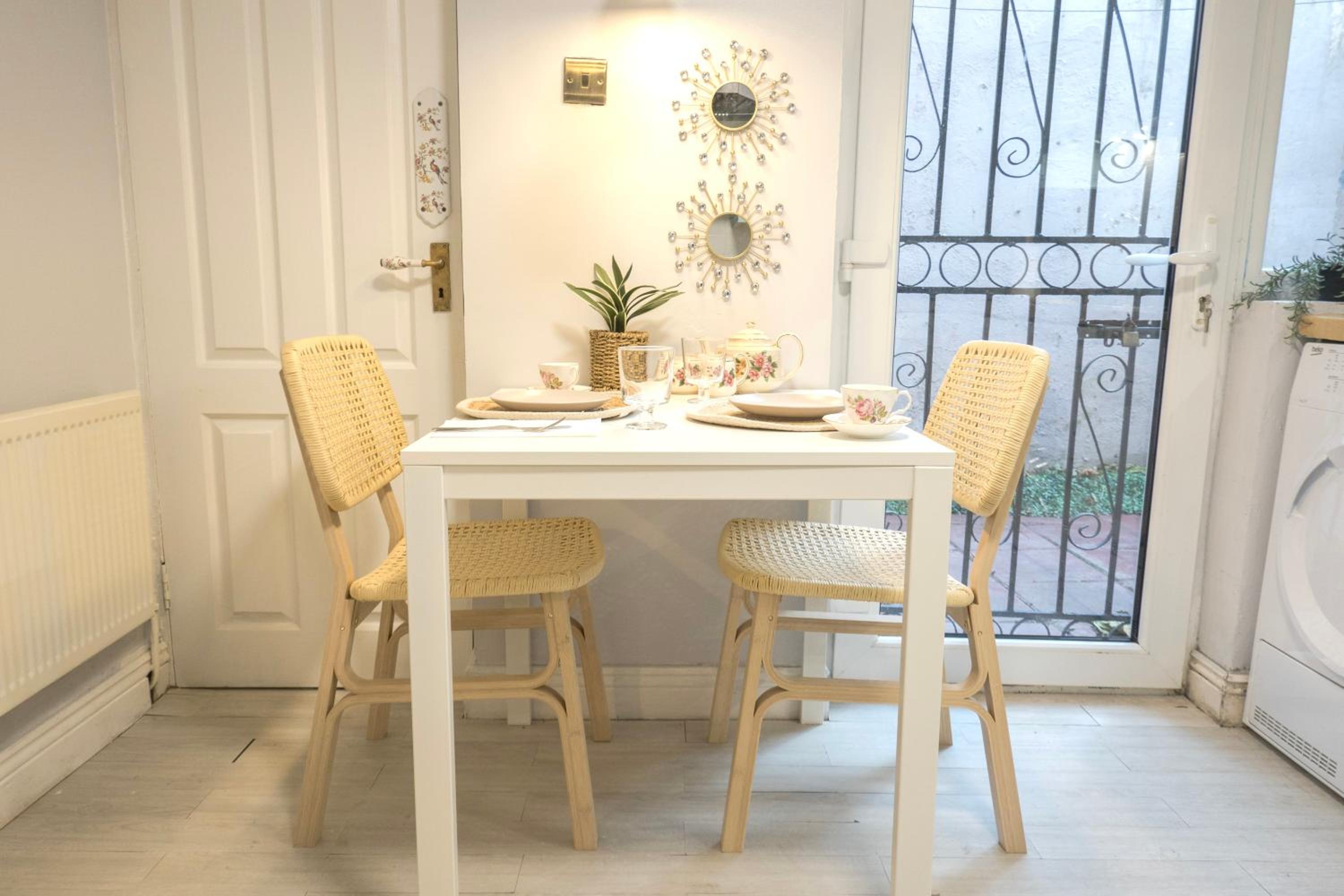City Centre D1 - 2 Bedroom Spacious Modern Duplex House