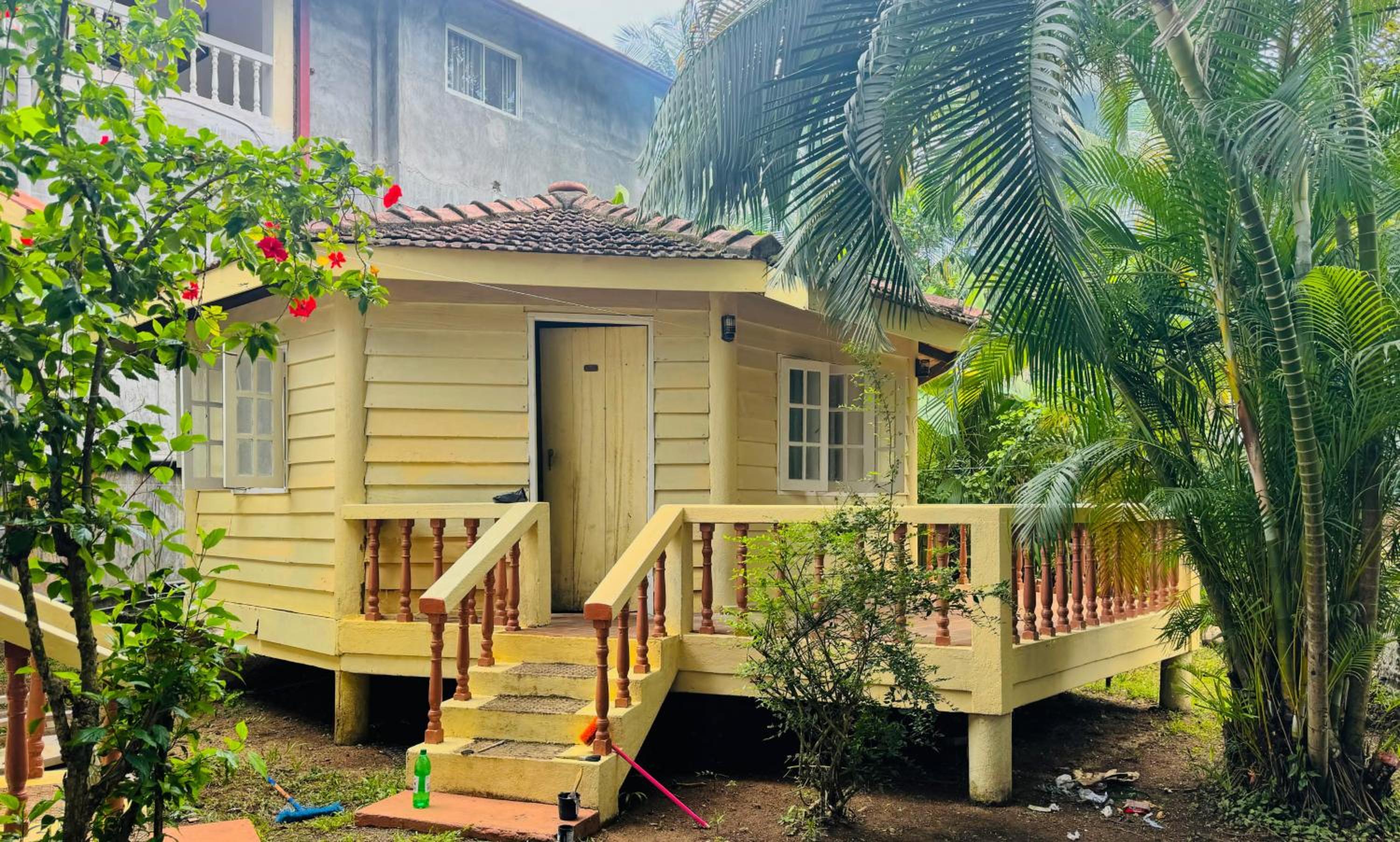 New Kahuna Cabanas view 4