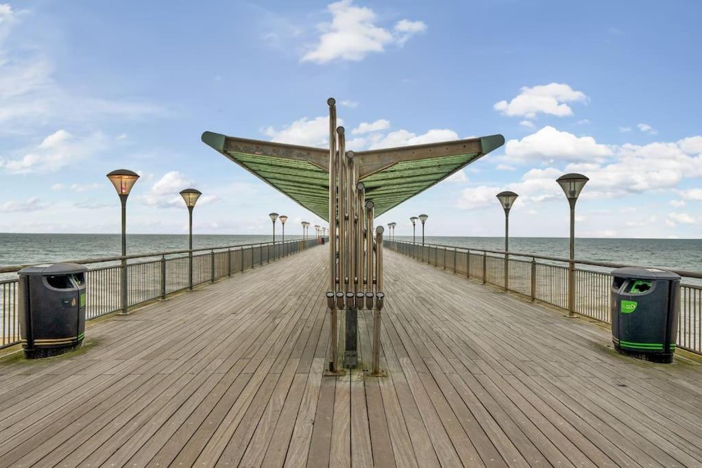 OCEAN VIEW by BOURNECOAST - Upper Ground Floor Flat with Sea Views - Opposite the Sandy Beaches - FM3441 view 5