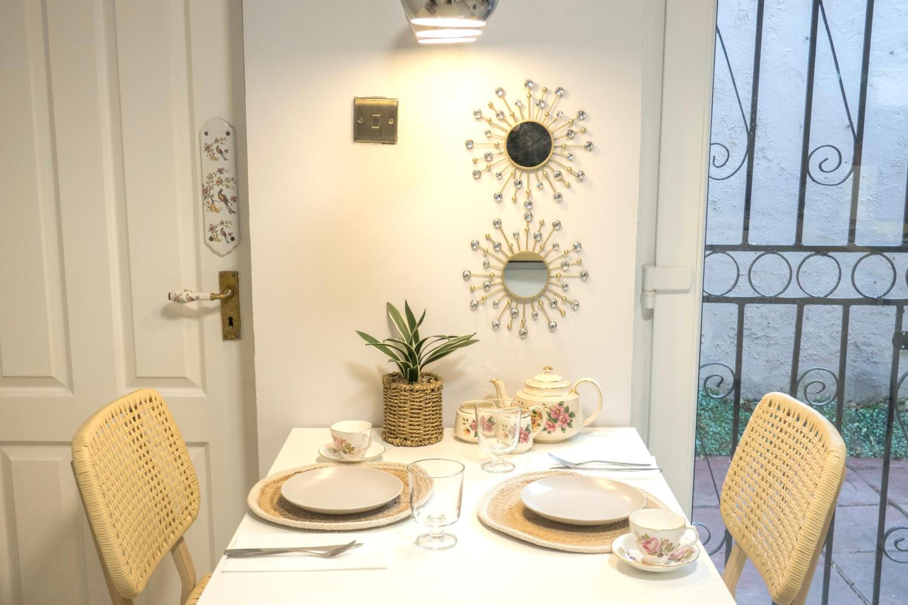 City Centre D1 - 2 Bedroom Spacious Modern Duplex House