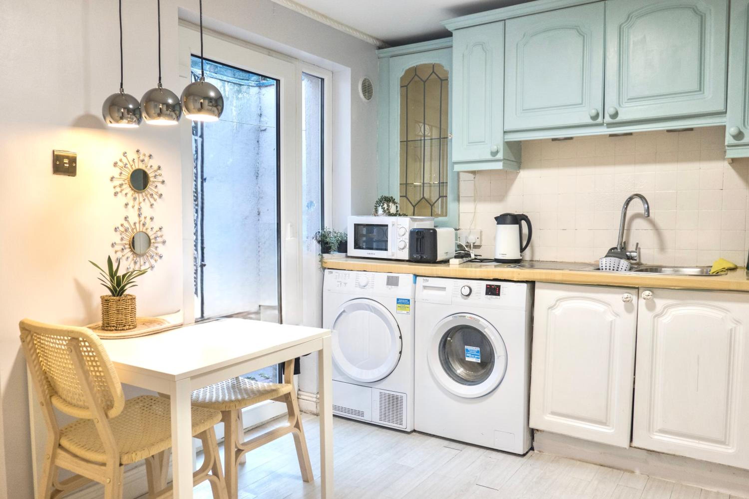 City Centre D1 - 2 Bedroom Spacious Modern Duplex House