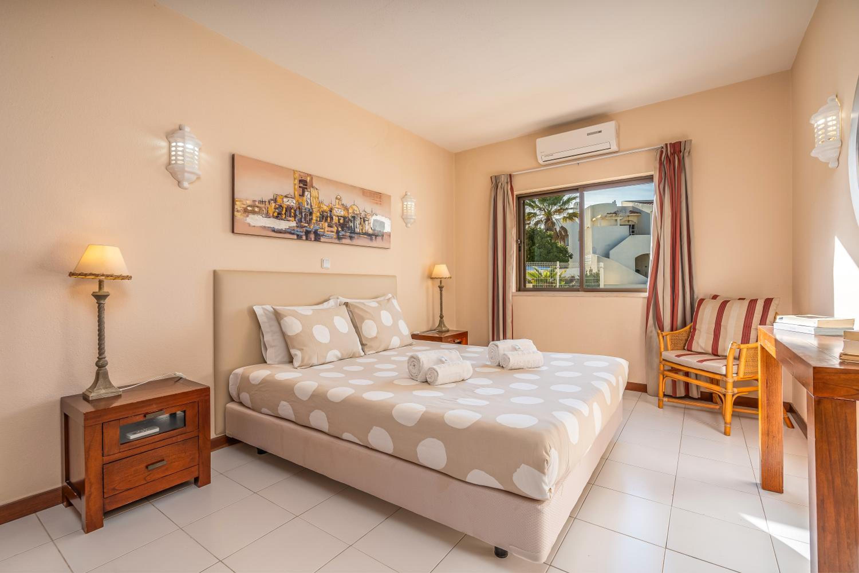 Carvoeiro Vacations - Norah's House - Property Image 3