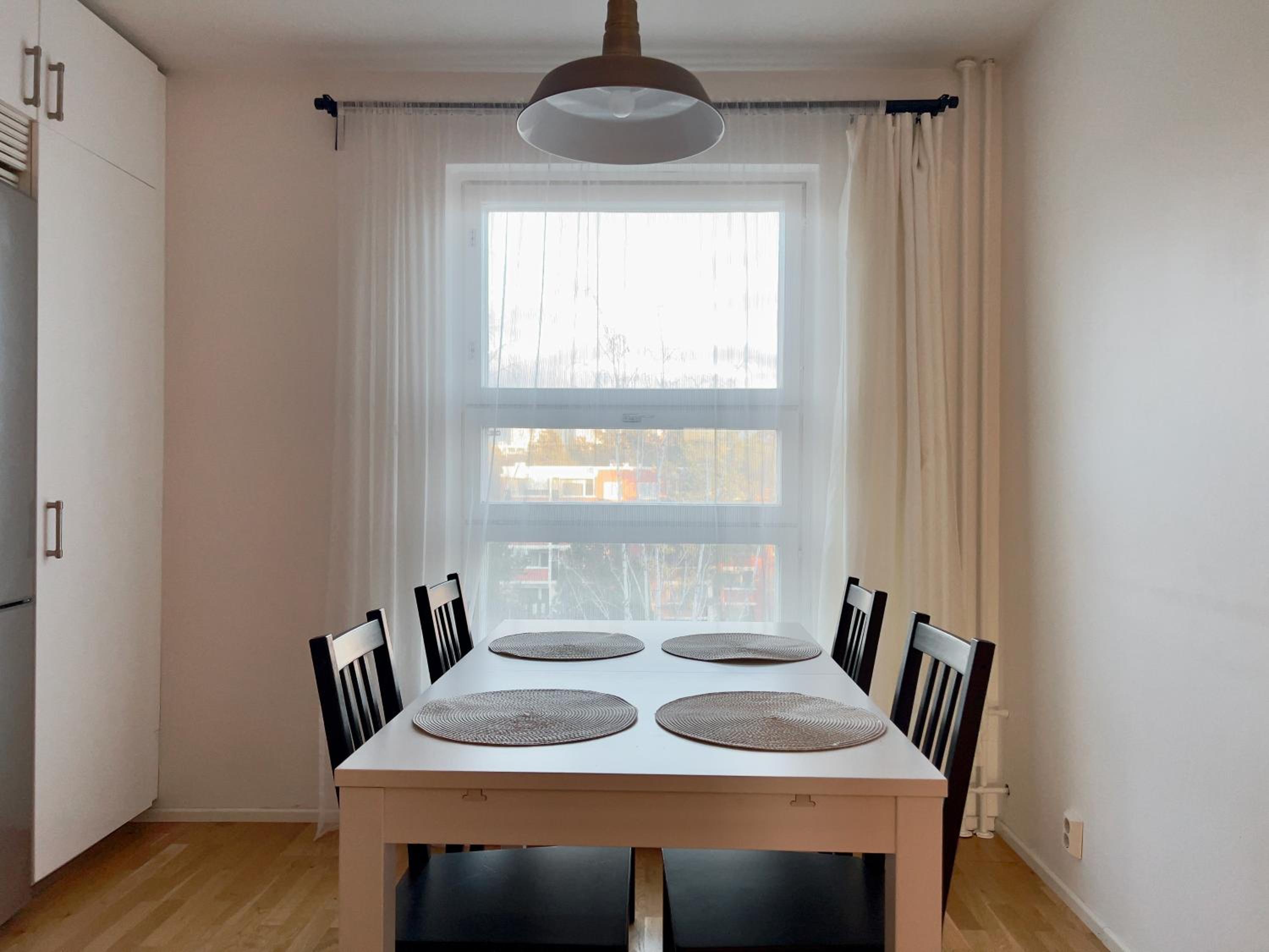 Spacious Modern Apartment Helsinki