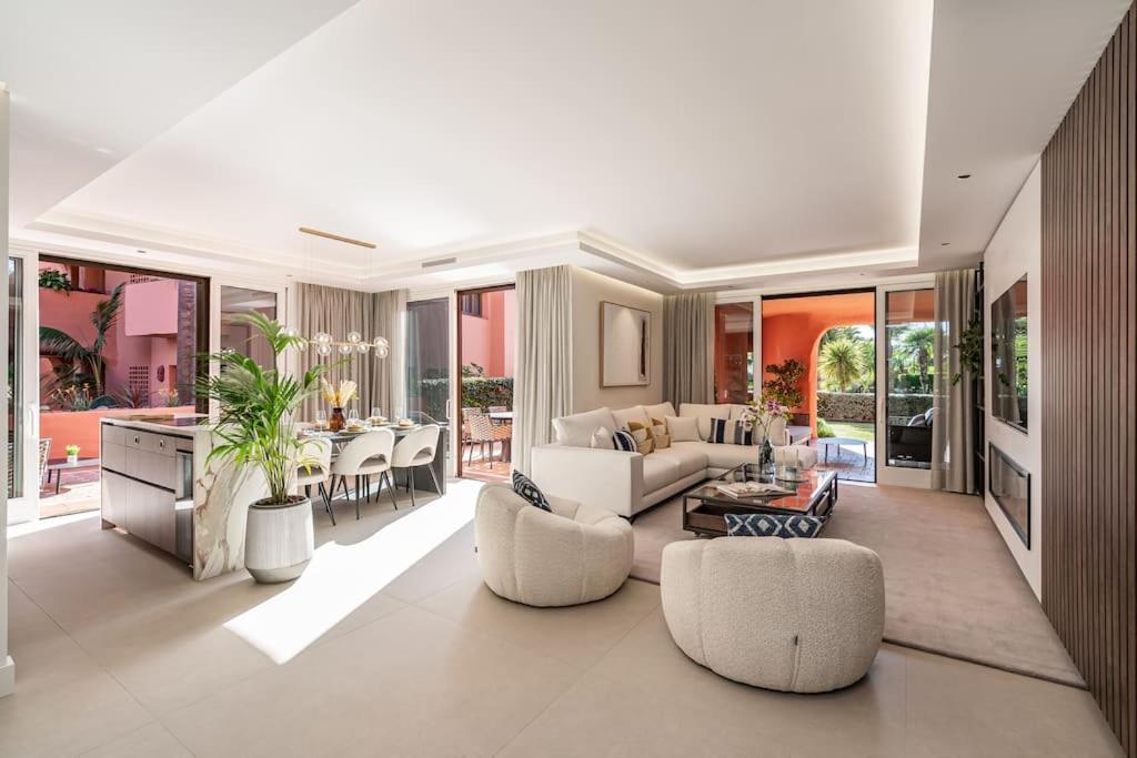 Ground Floor Luxurious Apartment