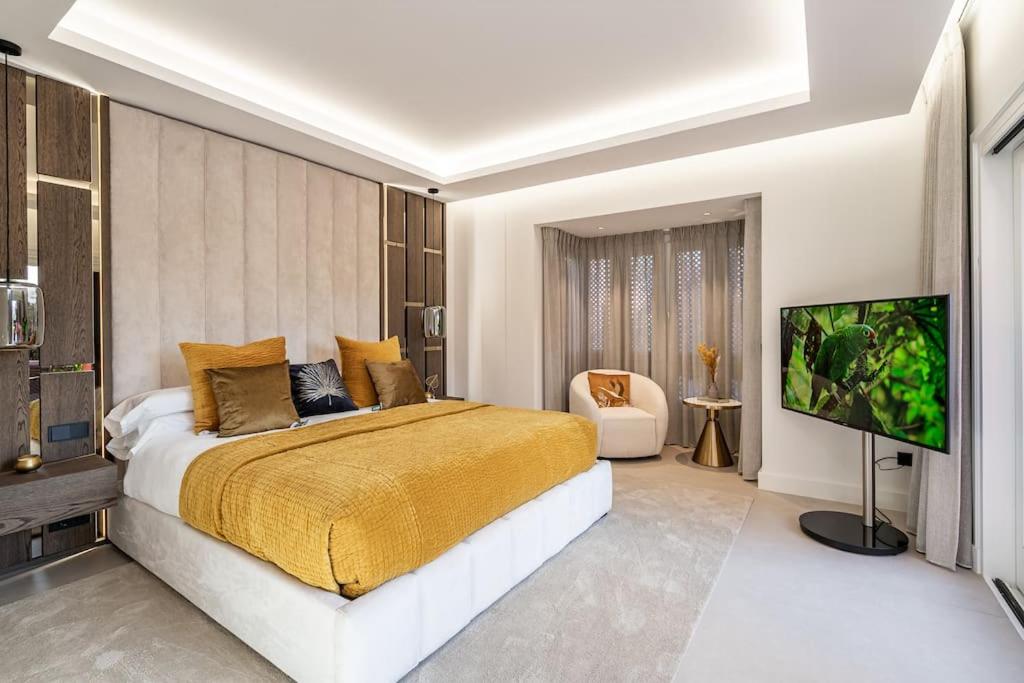 Ground Floor Luxurious Apartment