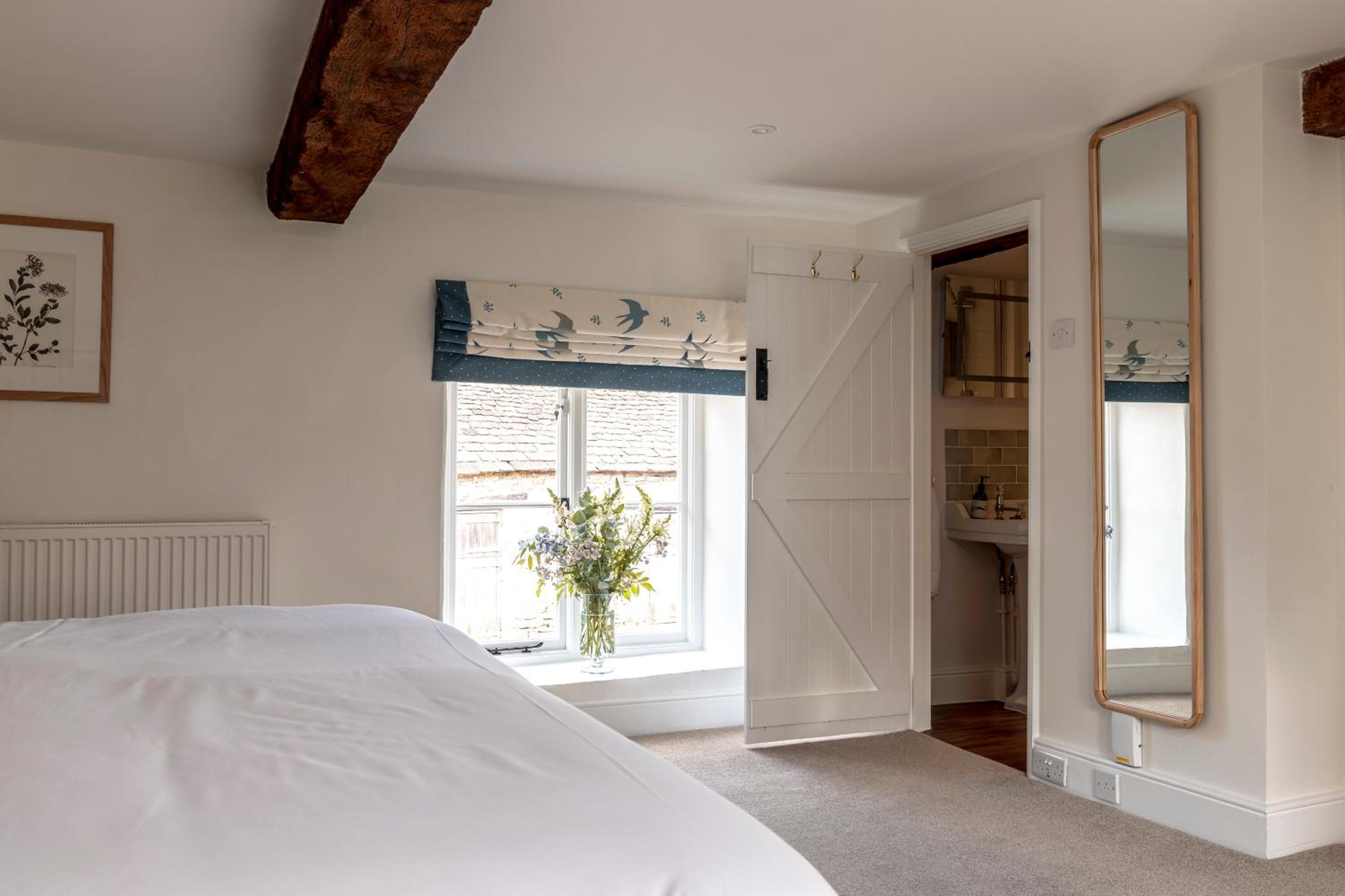 Brokenborough Farmhouse