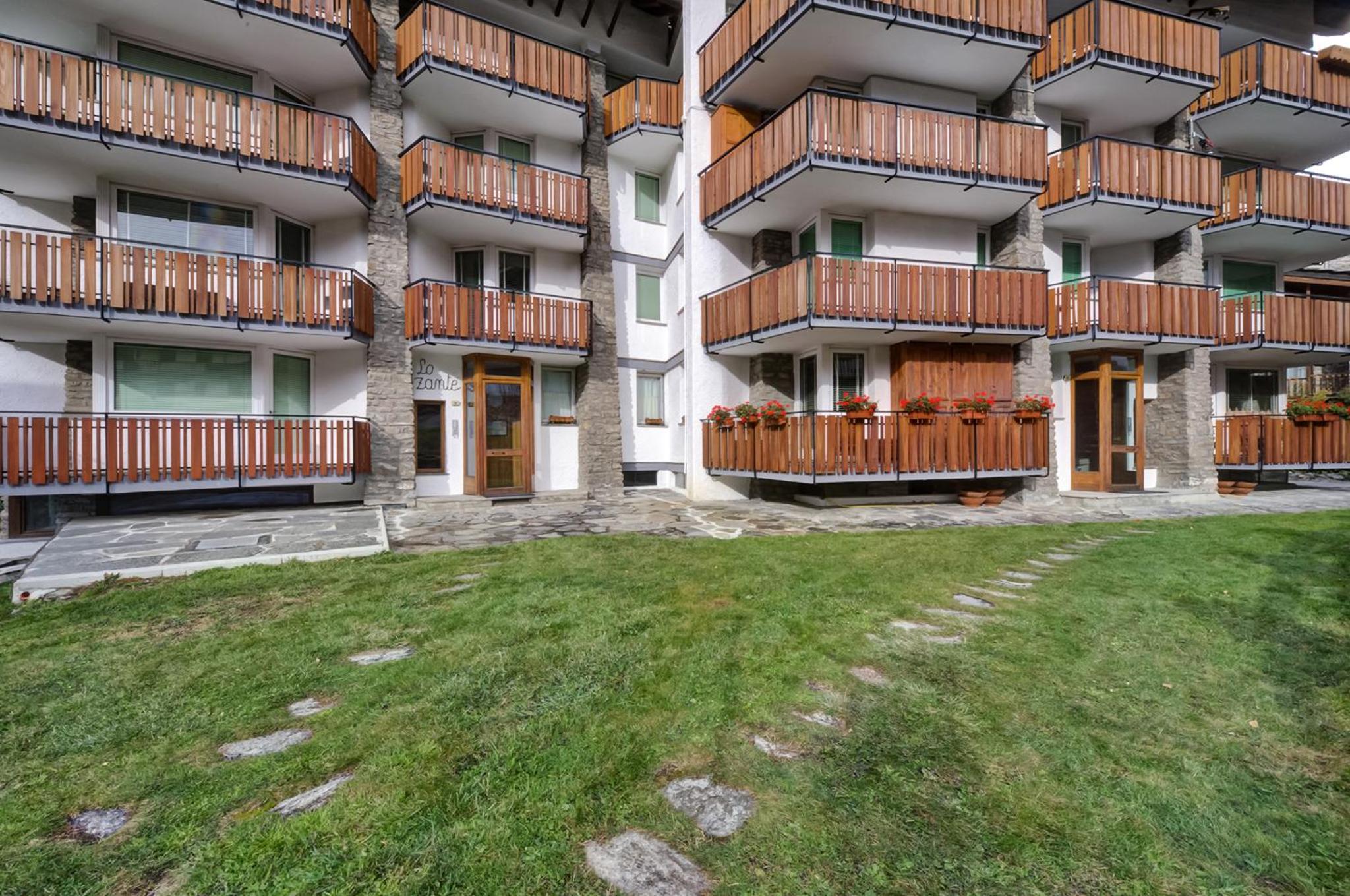 Maison Charmant view 2