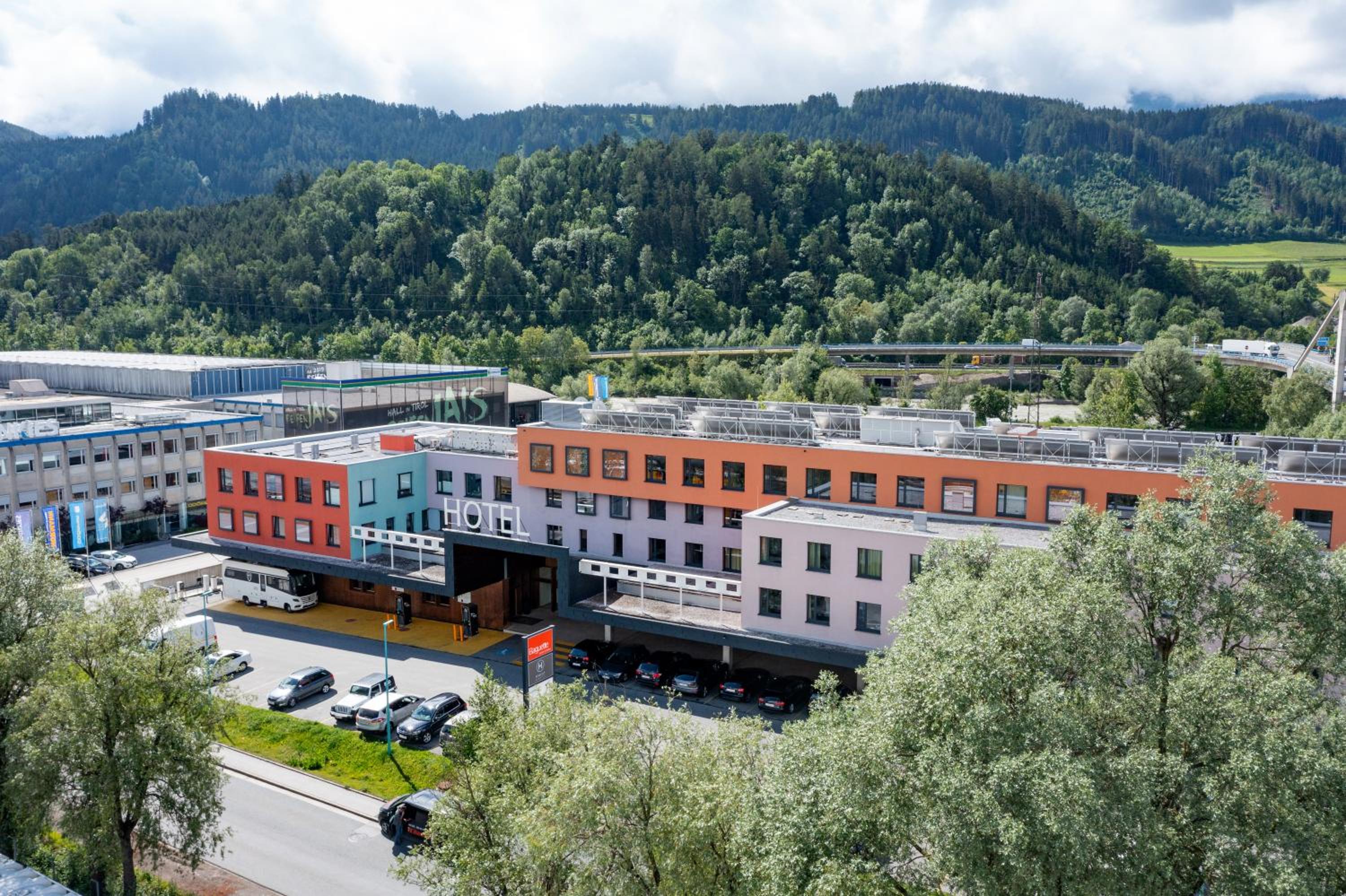 Hotel Hwest Hotel - Image 1