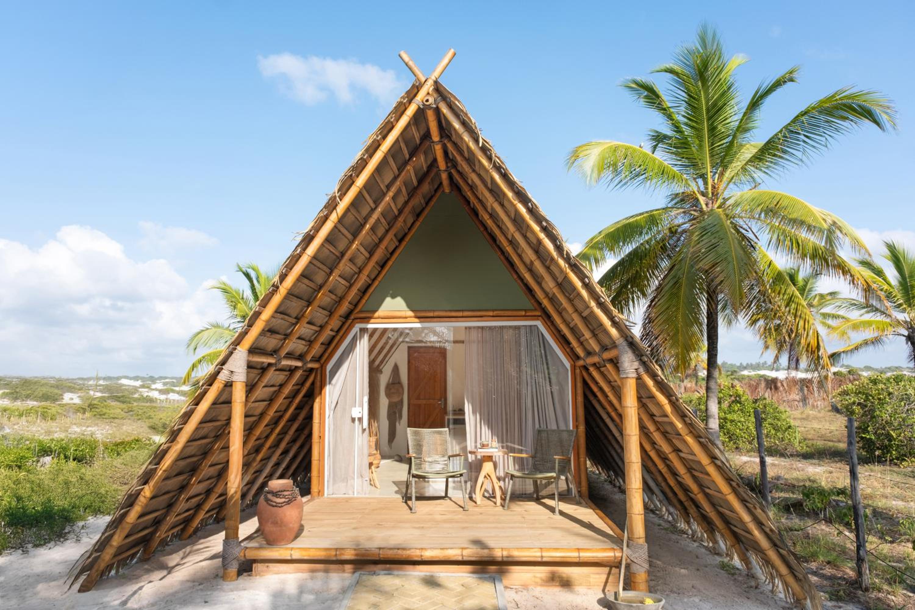 Hotel Cabanas Blue - Image 1