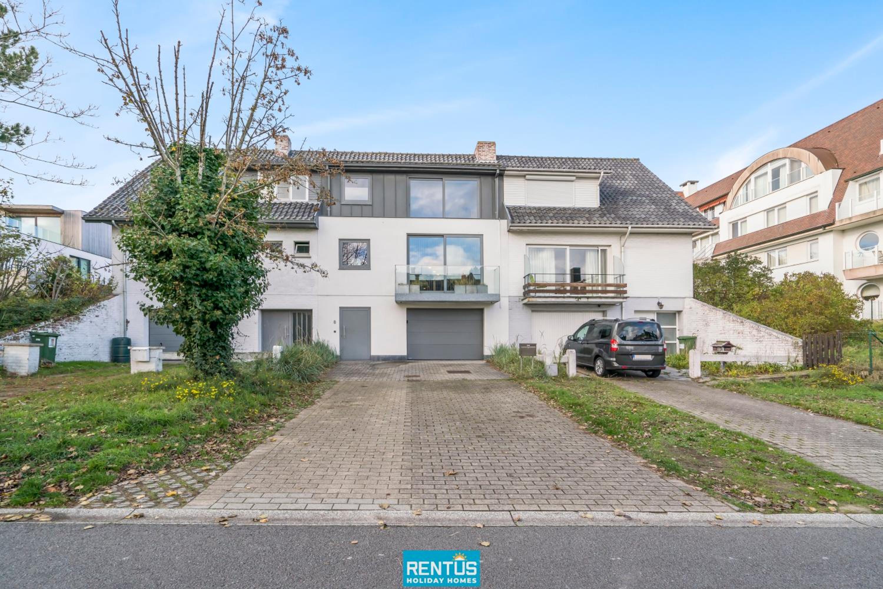 Villa Pippa - house on a short walk from the beach